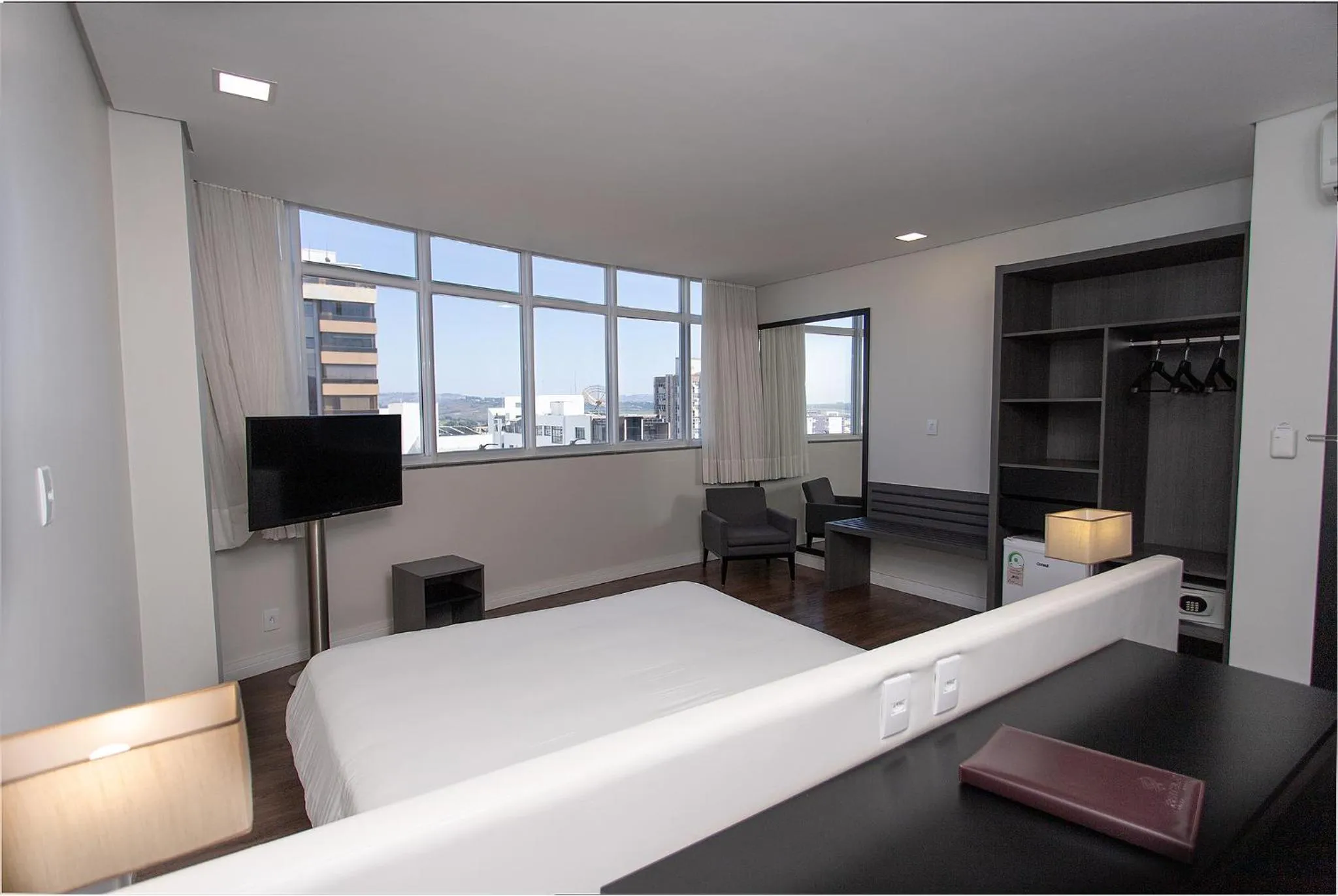 View (from property/room), Bed in Fratele Business Hotel