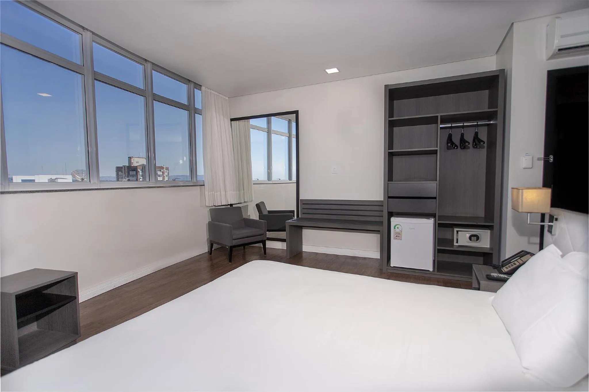 View (from property/room), Bed in Fratele Business Hotel