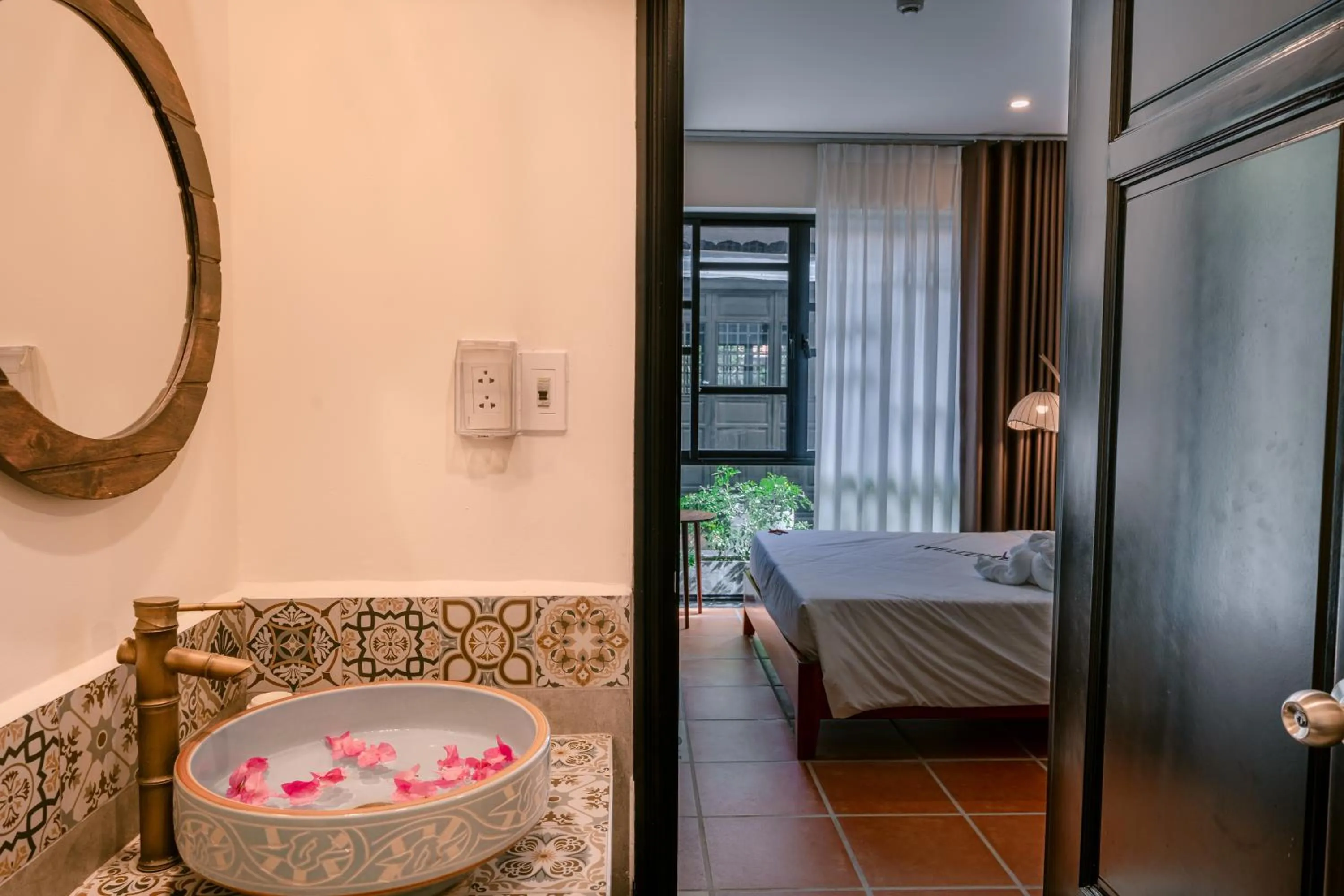 Bathroom, Bed in Du Yen Hoi An Villa