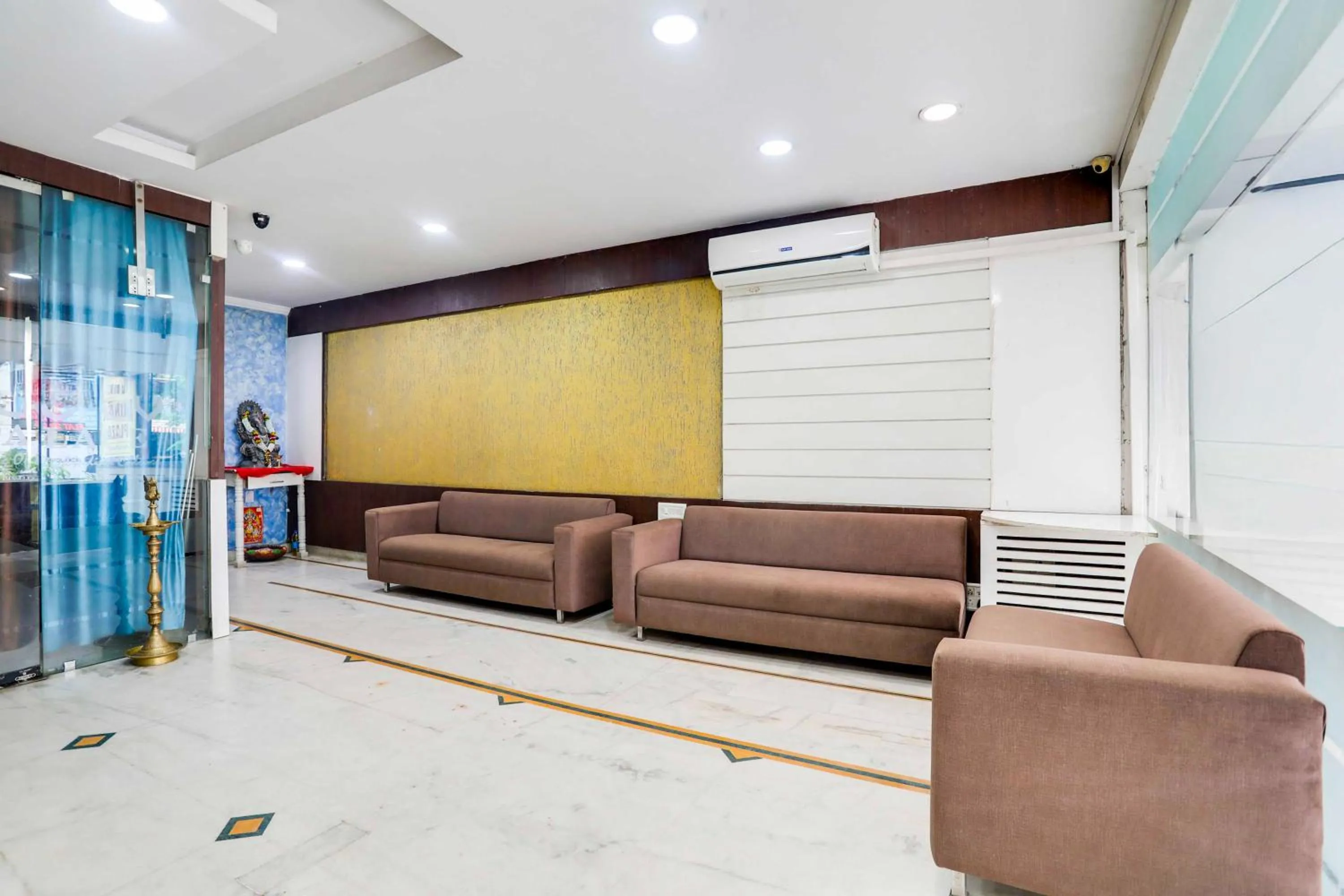 Lobby or reception in Hotel O Bhopal DB City Mall