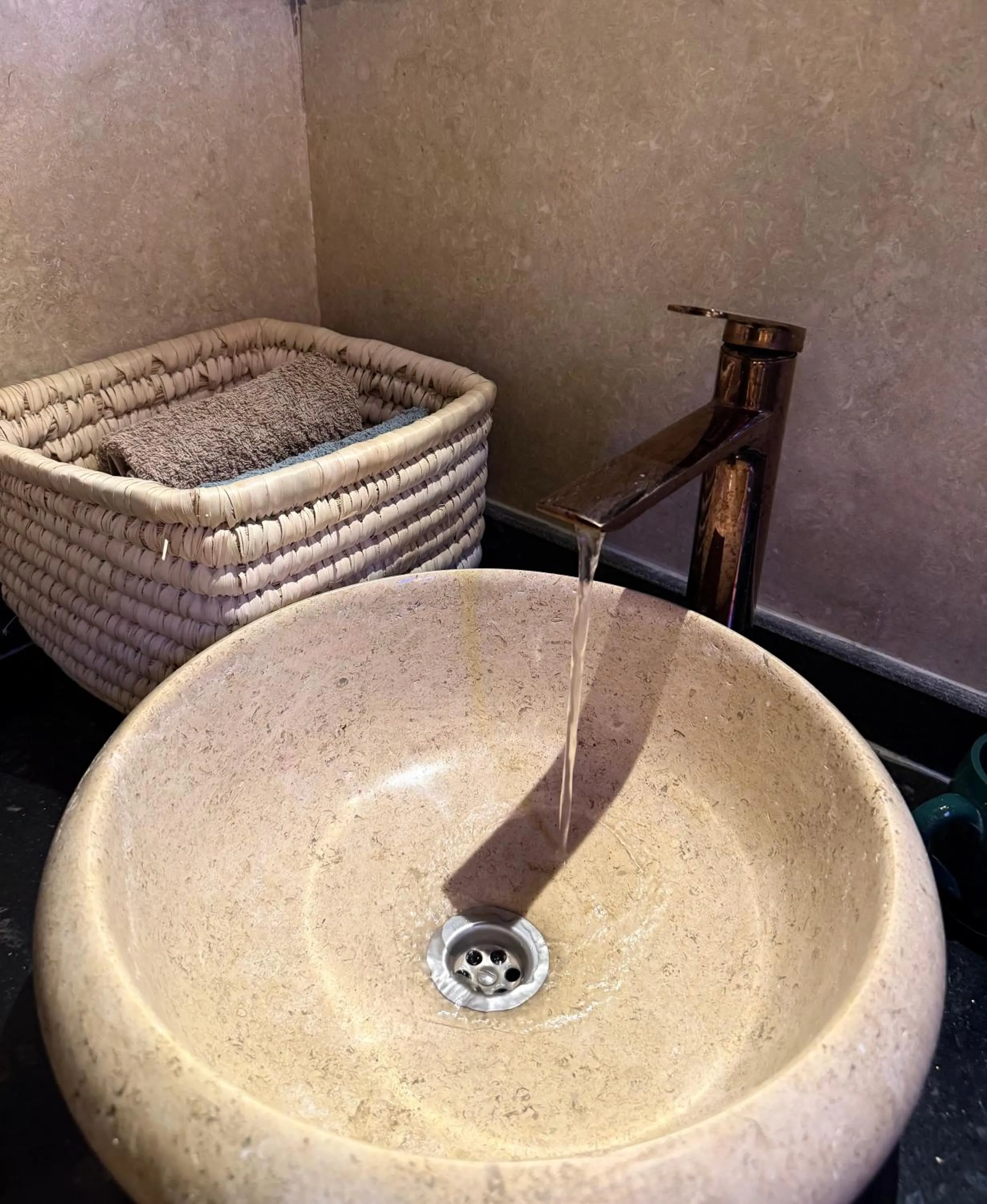 Toilet in El Juneina Villas