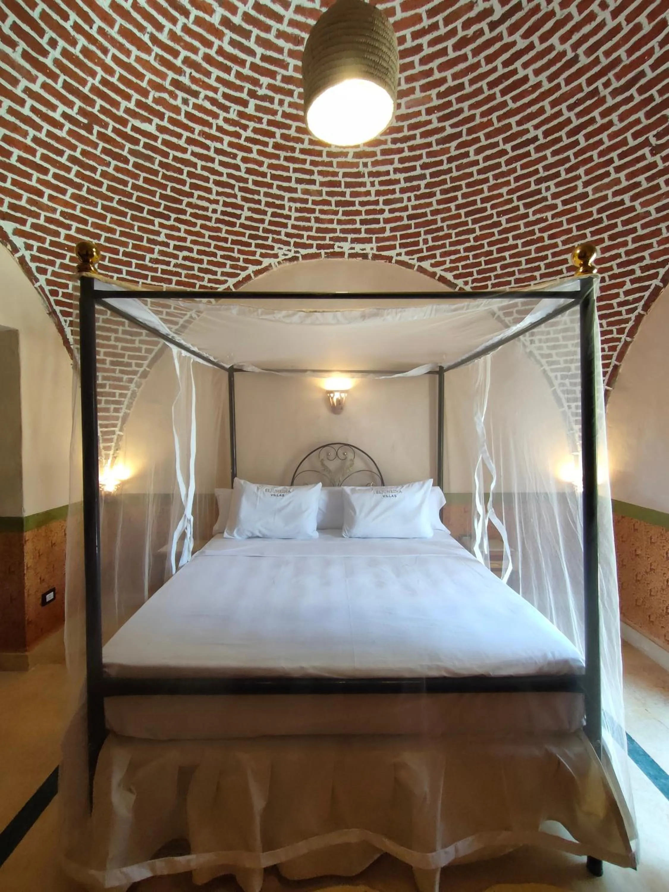 Bed in El Juneina Villas