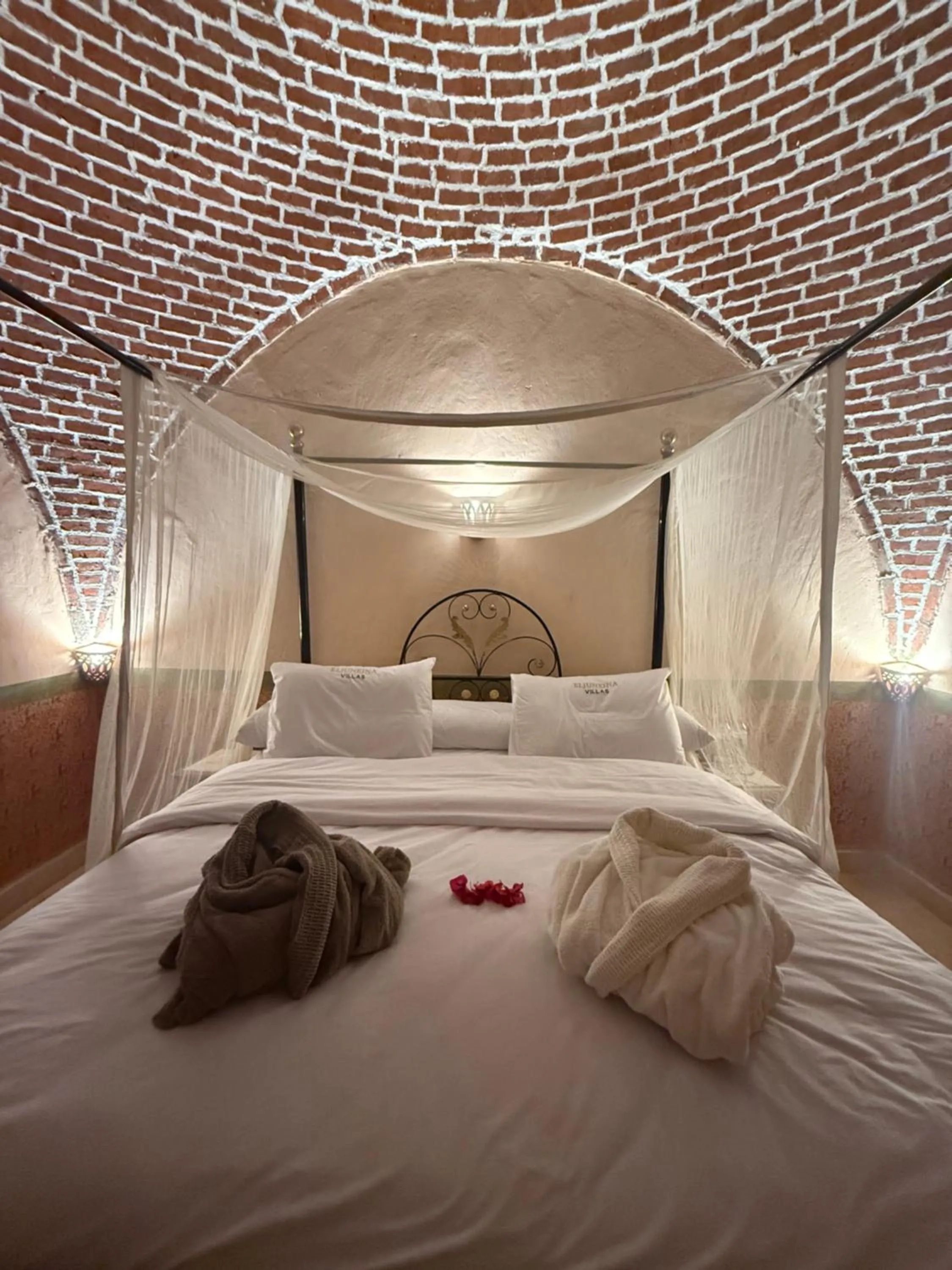 Bedroom, Bed in El Juneina Villas