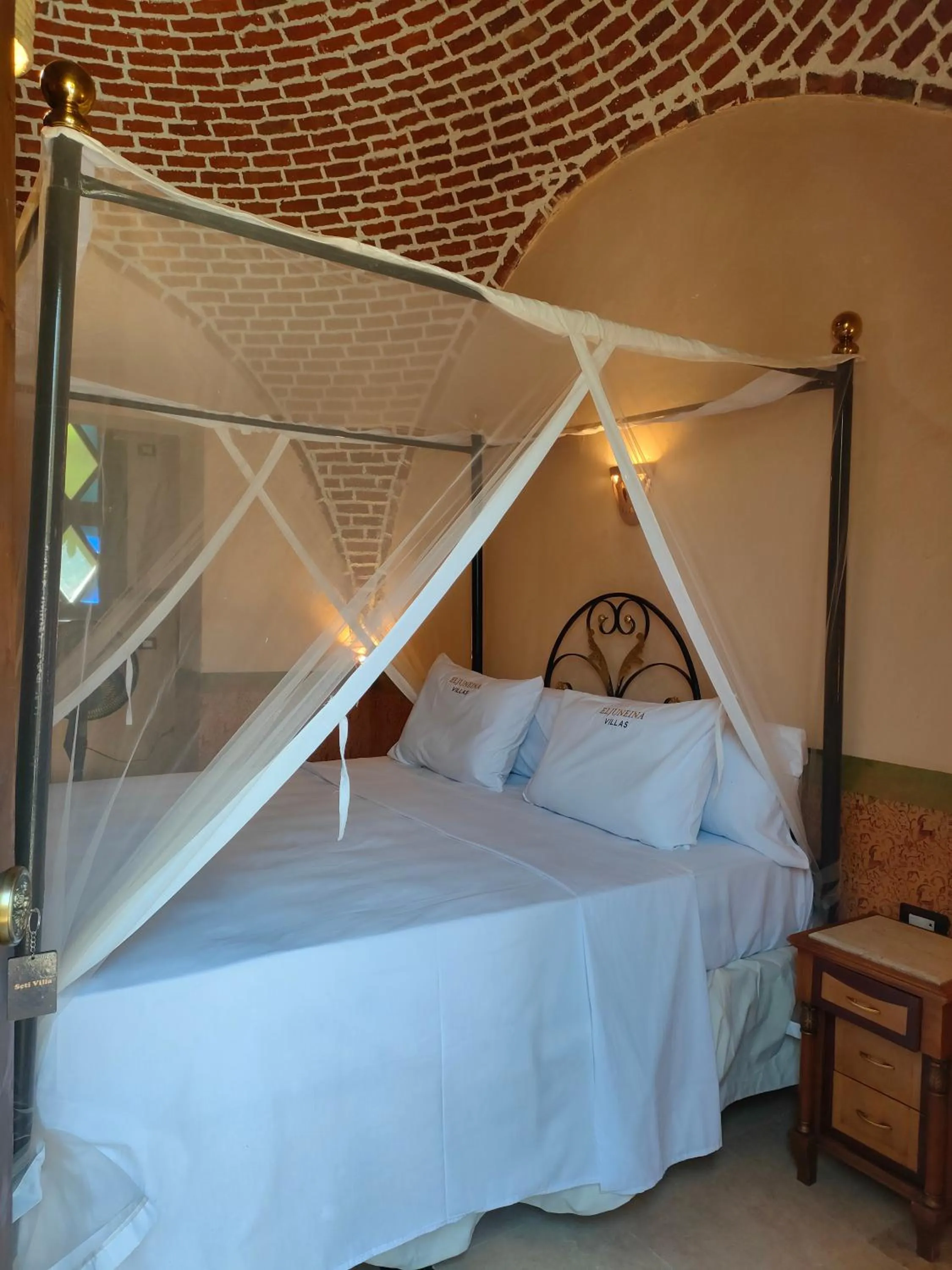 Bedroom, Bed in El Juneina Villas