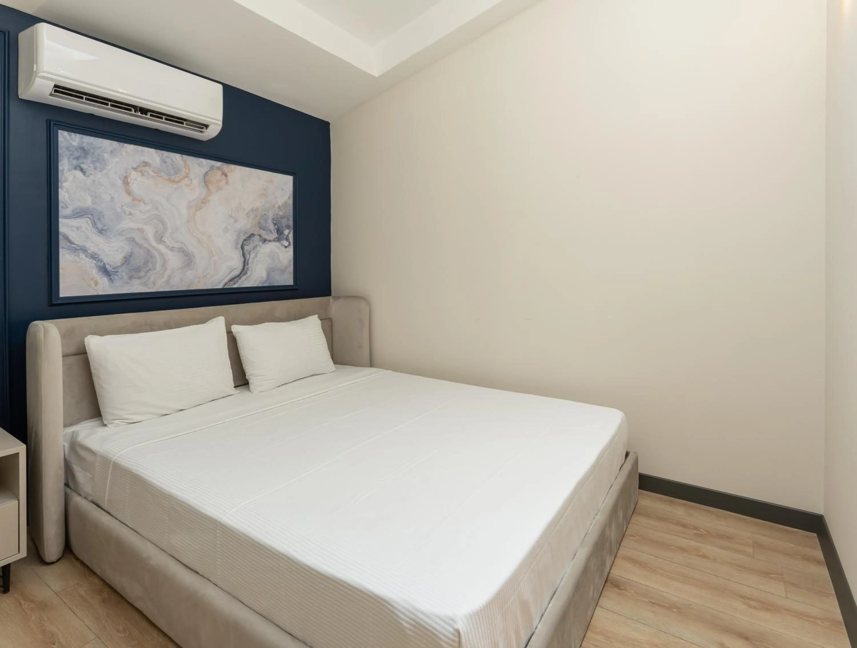 Bedroom, Bed in Fora Inn Lara