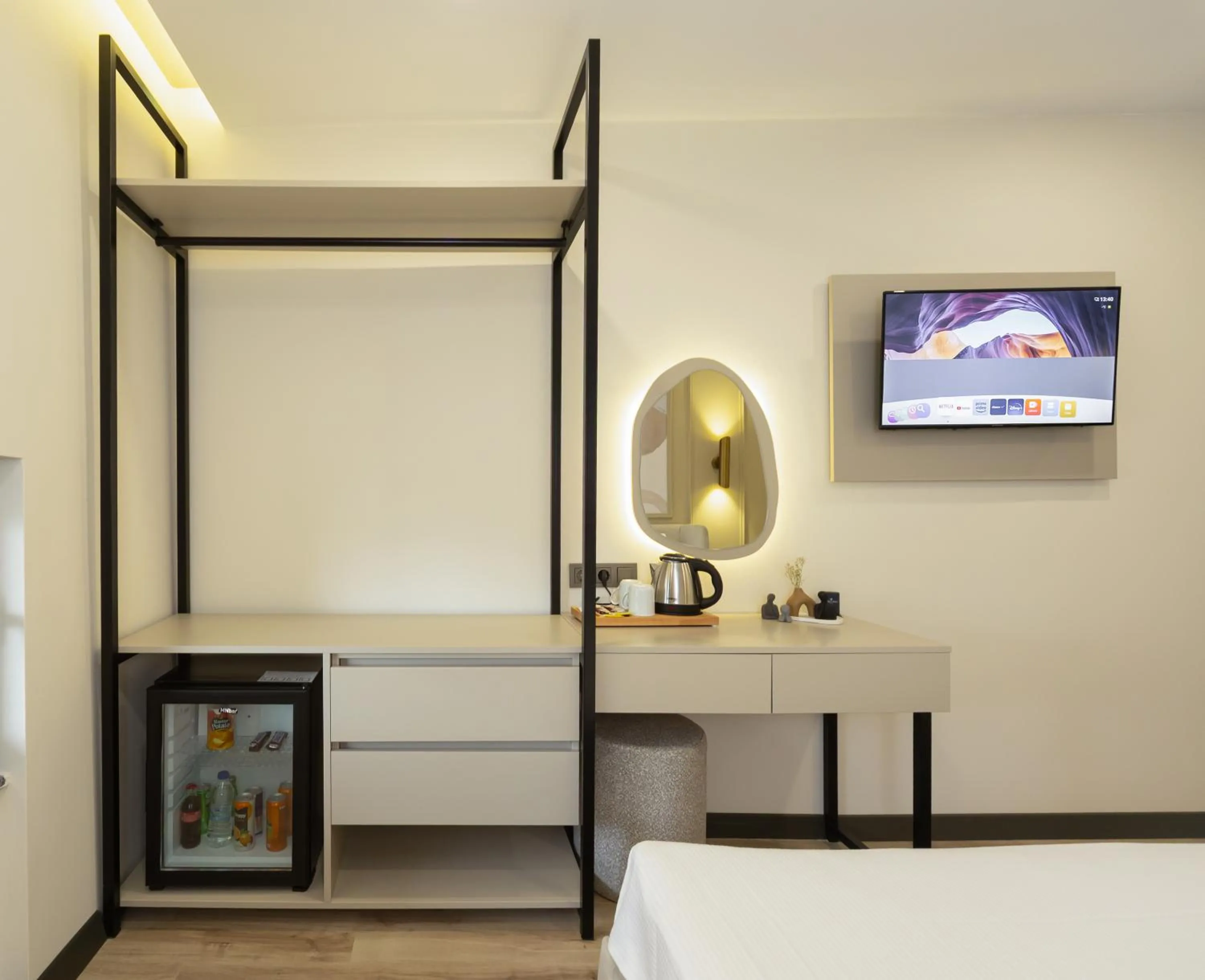 TV and multimedia, Bed in Fora Inn Lara