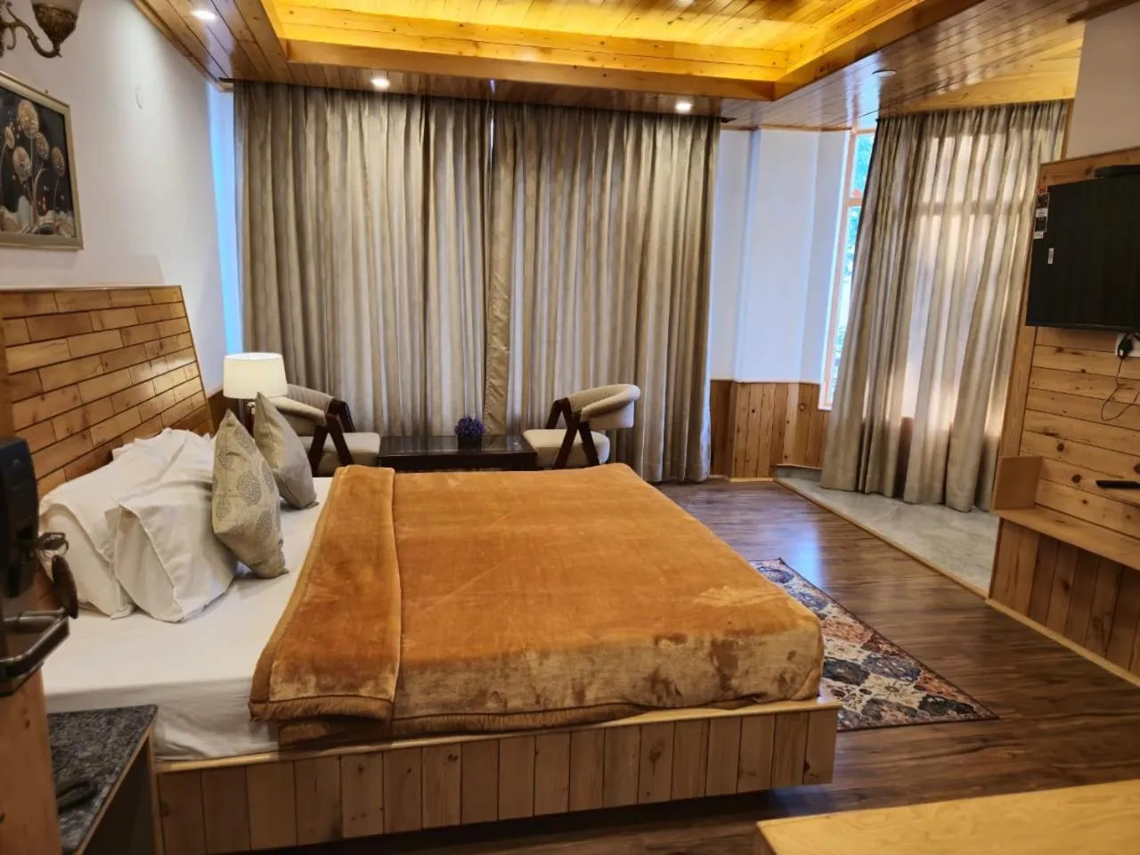 Photo of the whole room, Bed in Hotel SNAS Retreat Manali