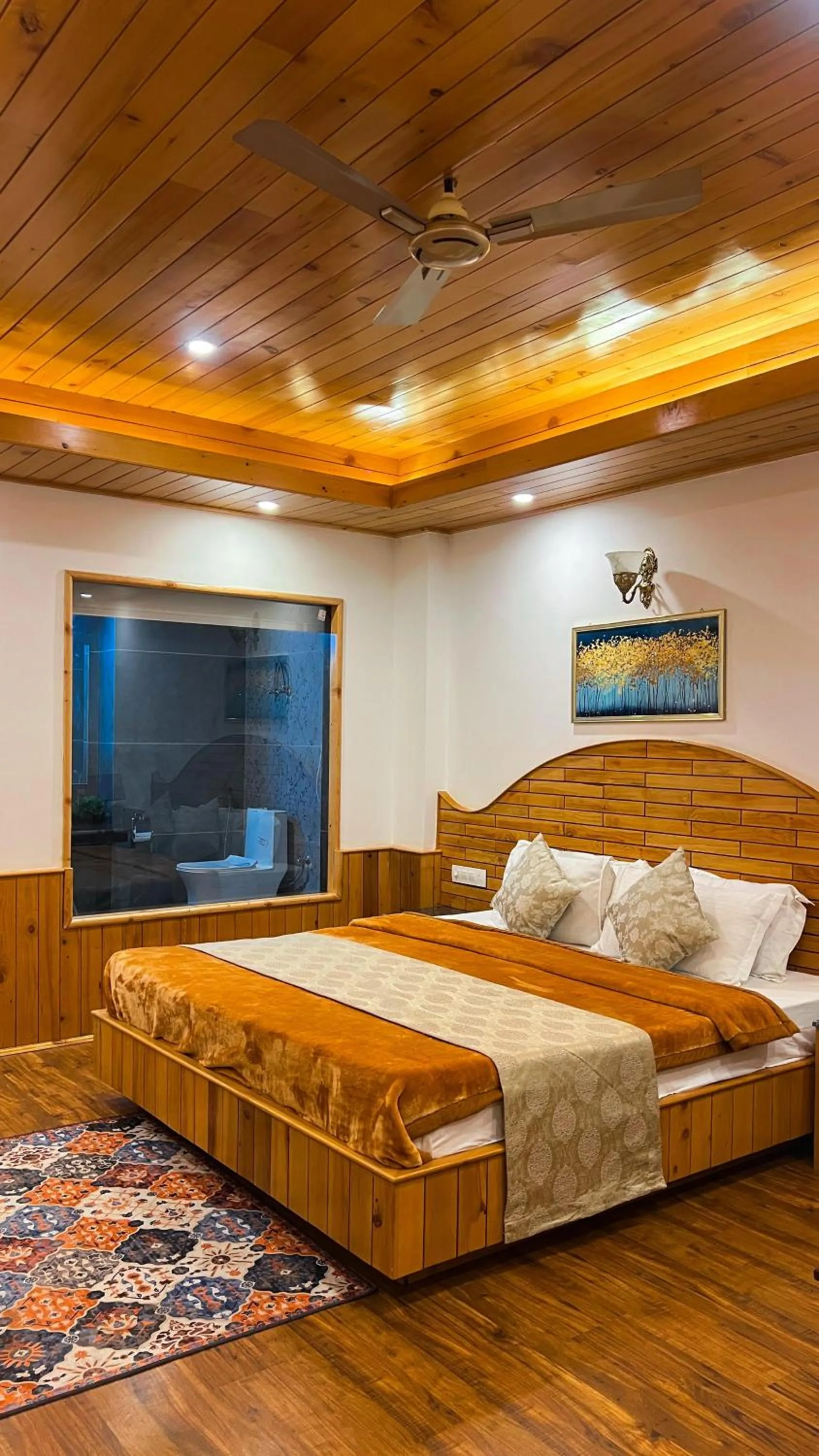 Living room, Bed in Hotel SNAS Retreat Manali