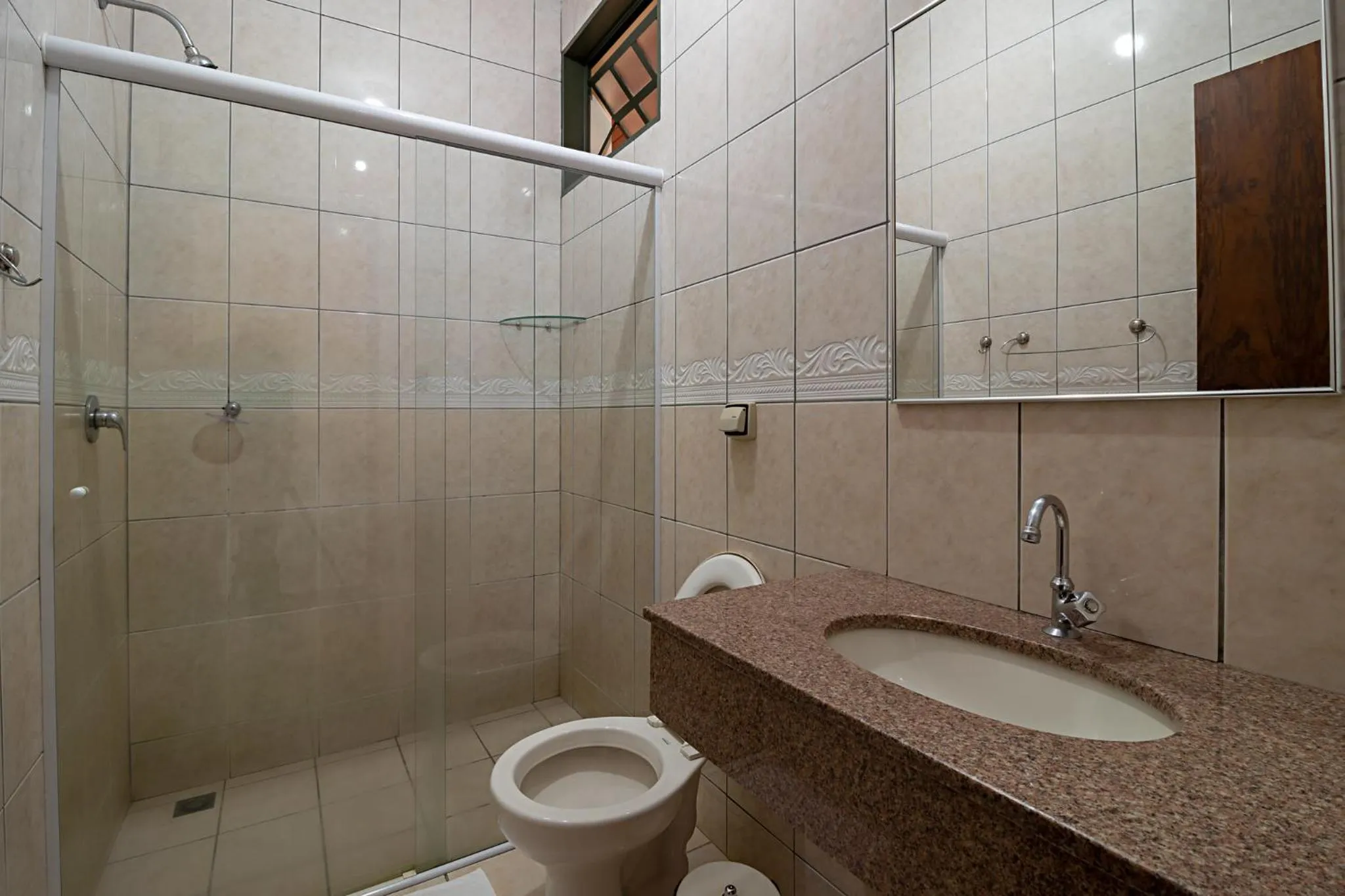 Shower in Hotel Vivenda das Cachoeiras