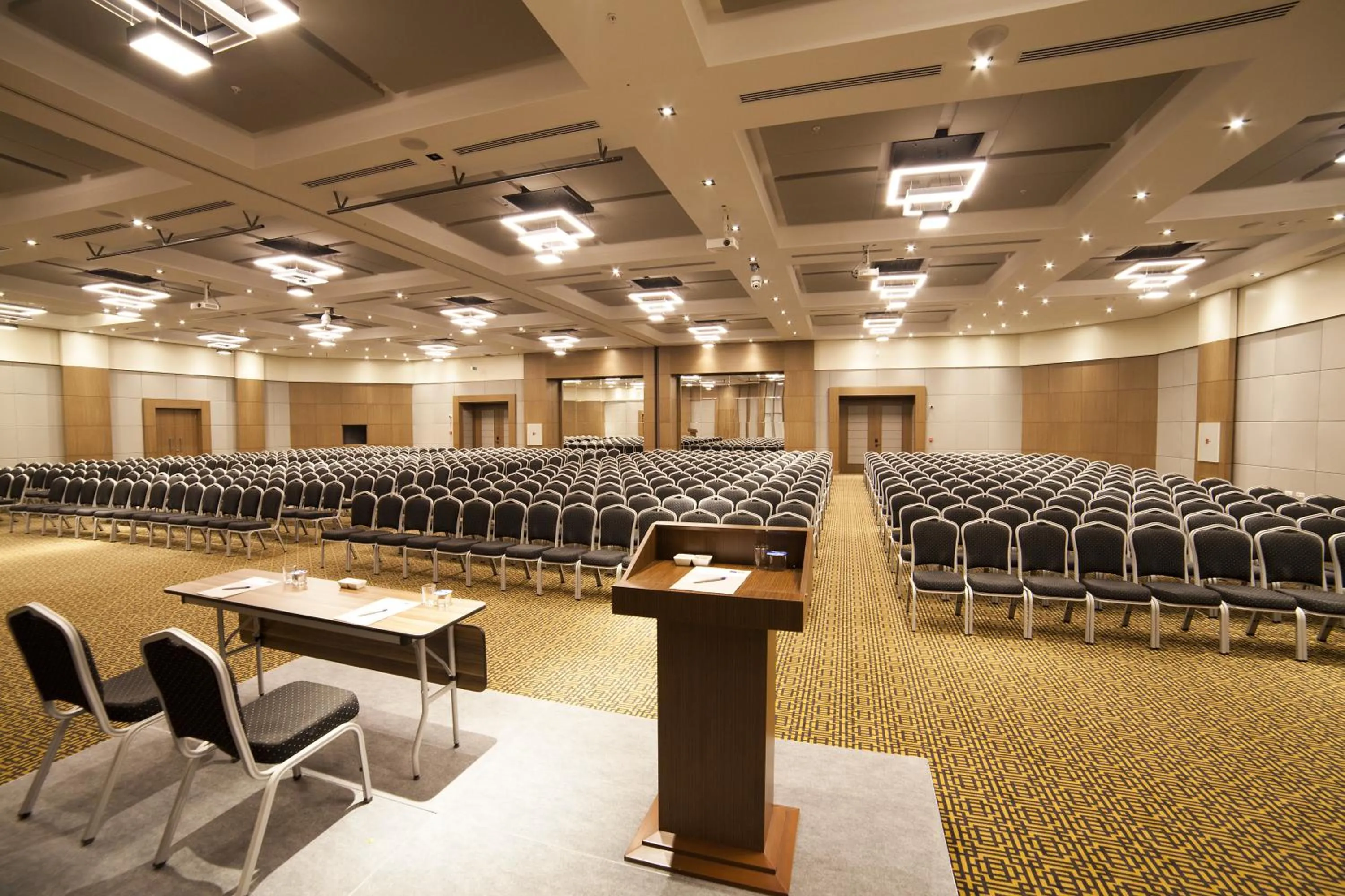 Meeting/conference room in Novotel Konya
