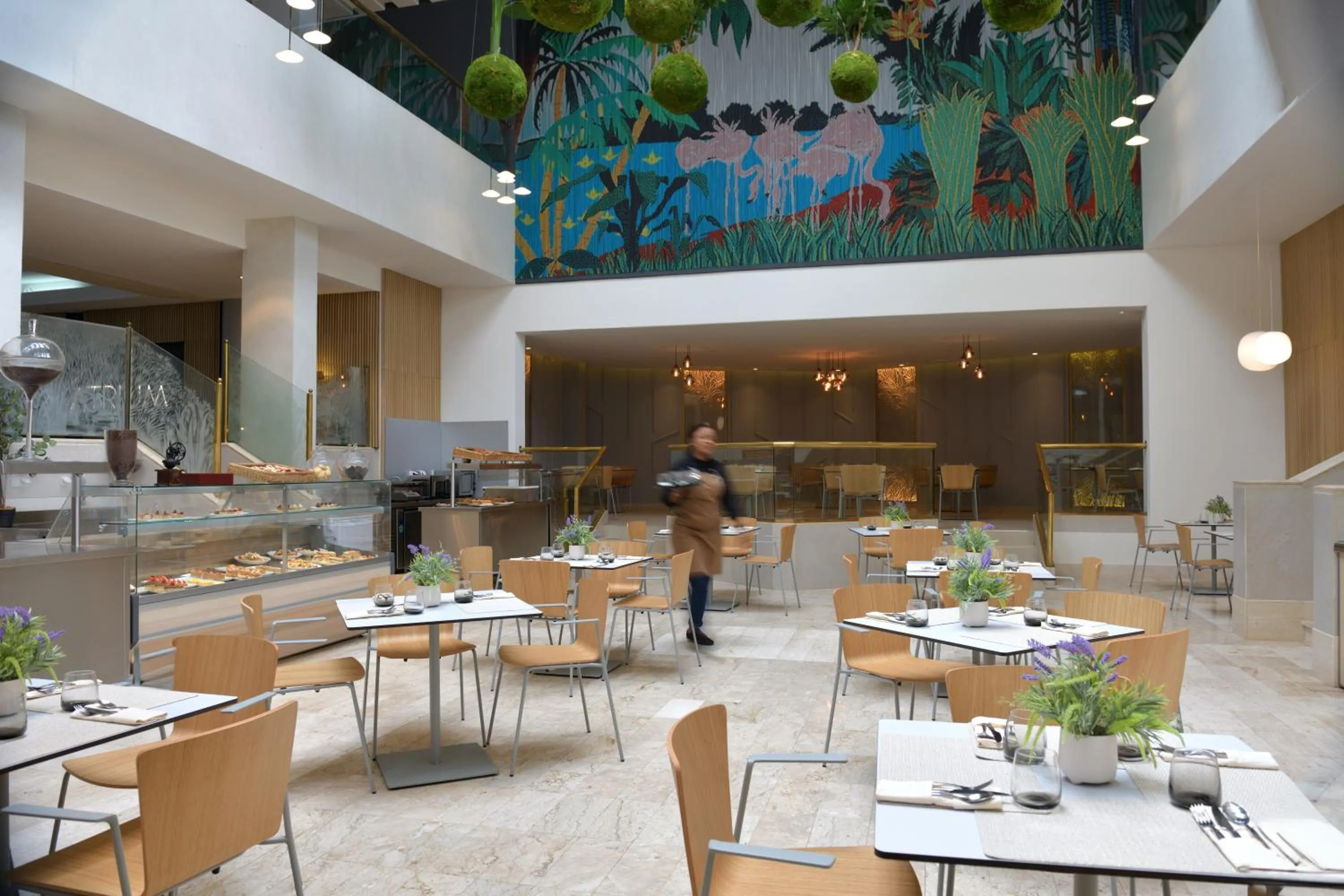 Restaurant/places to eat in Pullman Kinshasa Grand Hotel