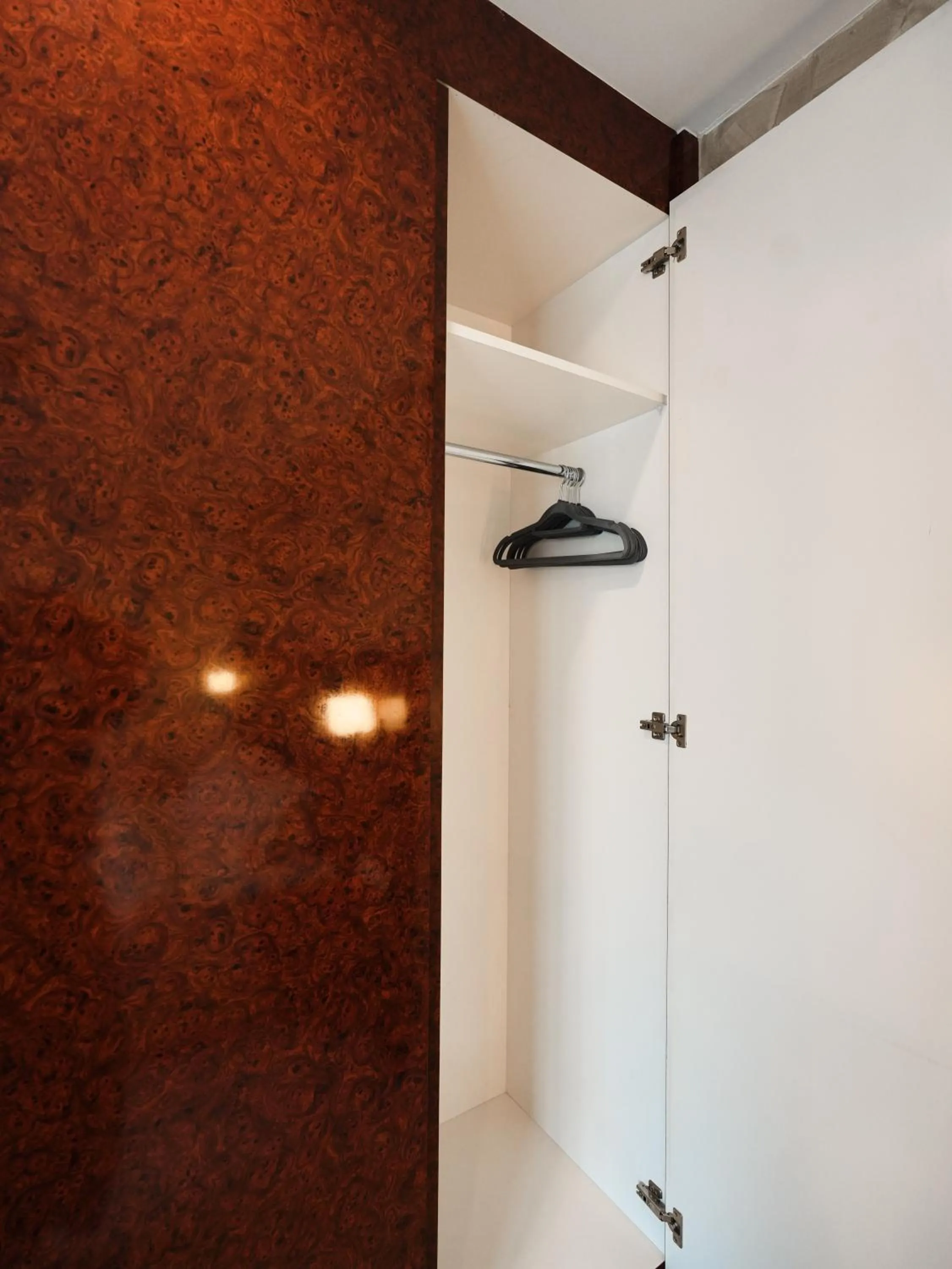 wardrobe in Eco Roomy Hotel