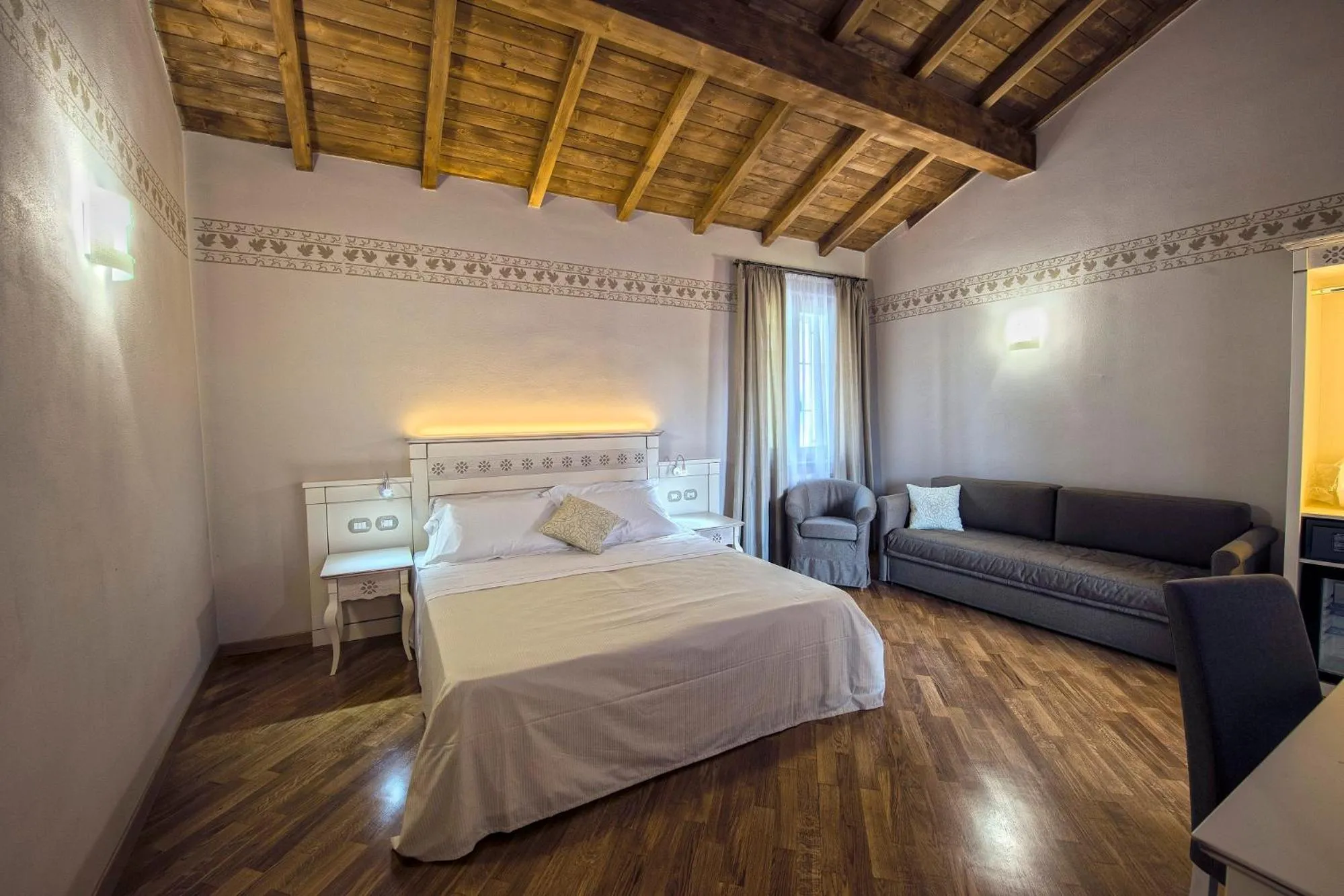 Bedroom, Bed in Hotel Sesmones