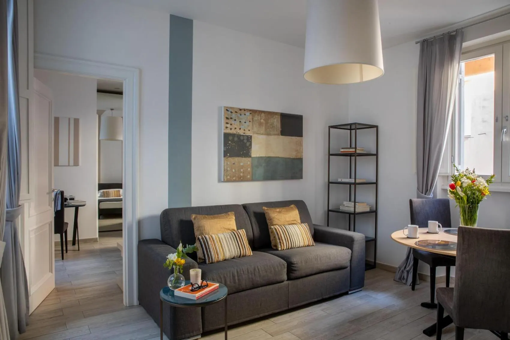 Lounge or bar in Now Apartments, ApartHotel in the heart of Rome