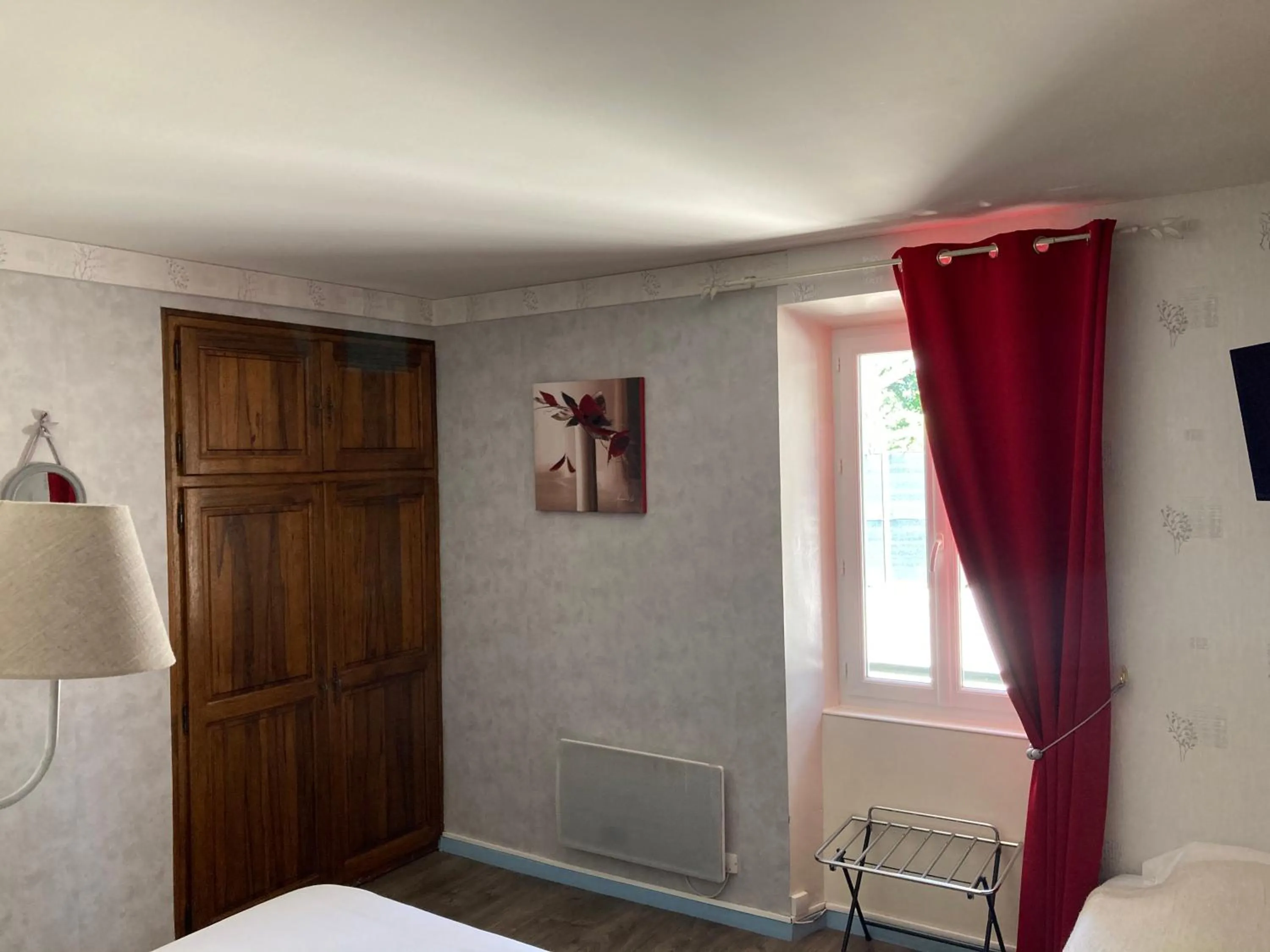 TV and multimedia, Bed in Hotel D'Albion