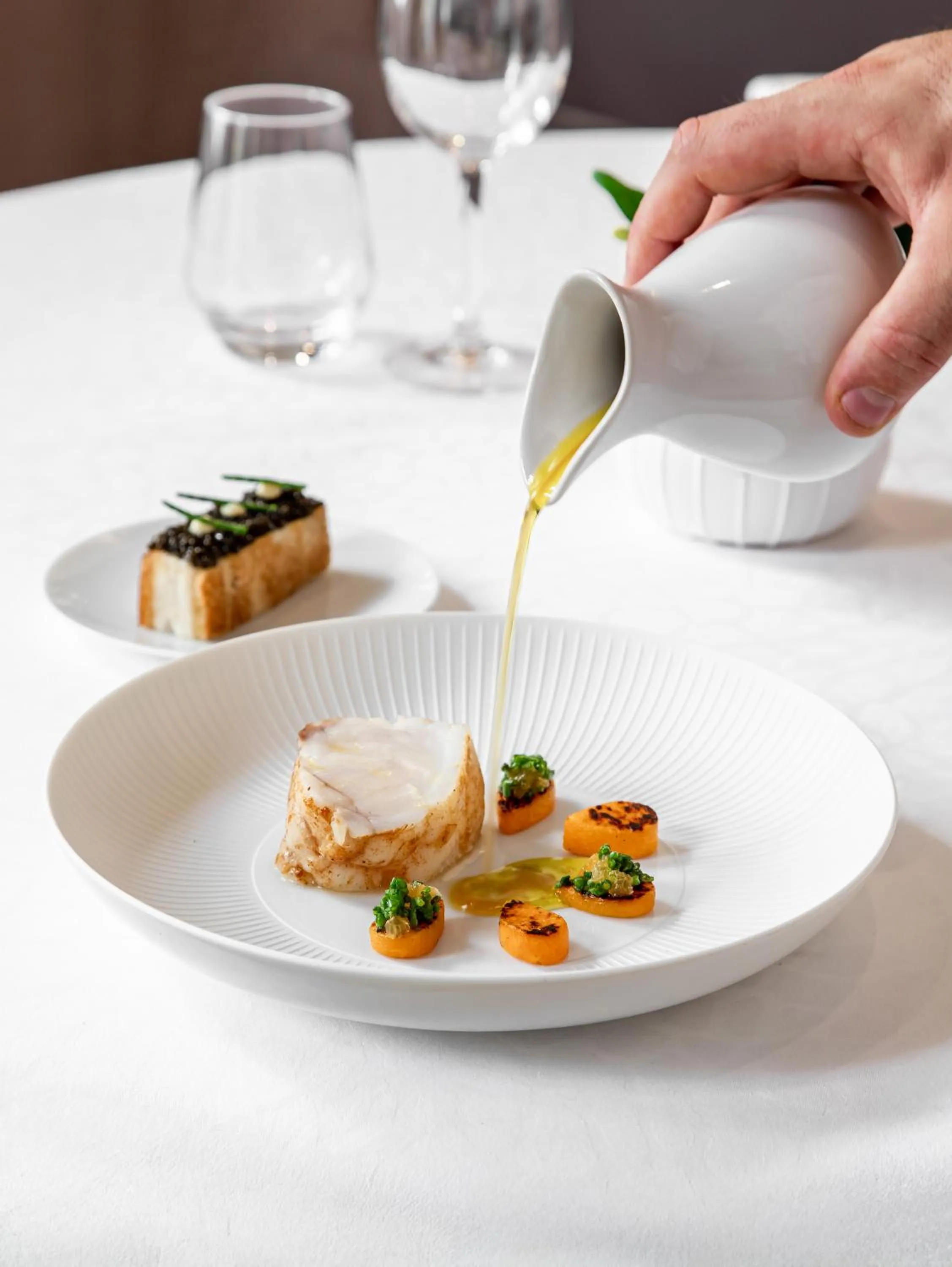 Food and drinks in La Cour des Consuls Hotel & Spa Toulouse - MGallery Collection