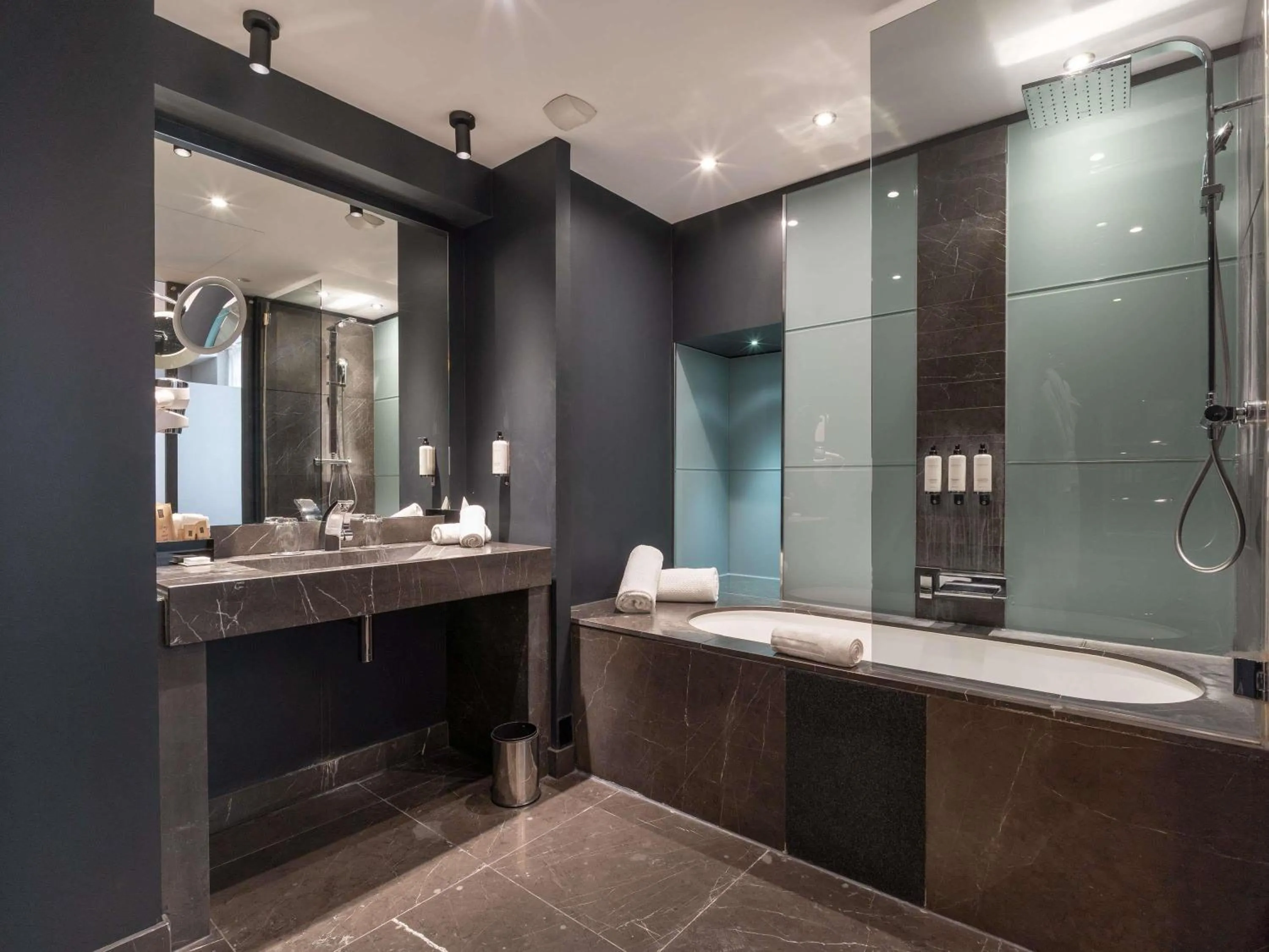 Bedroom in La Cour des Consuls Hotel & Spa Toulouse - MGallery Collection