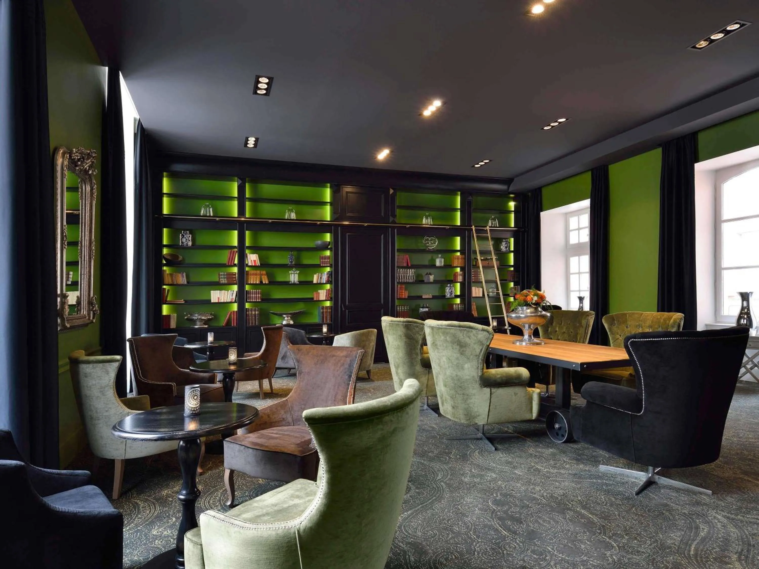 Meeting/conference room in La Cour des Consuls Hotel & Spa Toulouse - MGallery Collection