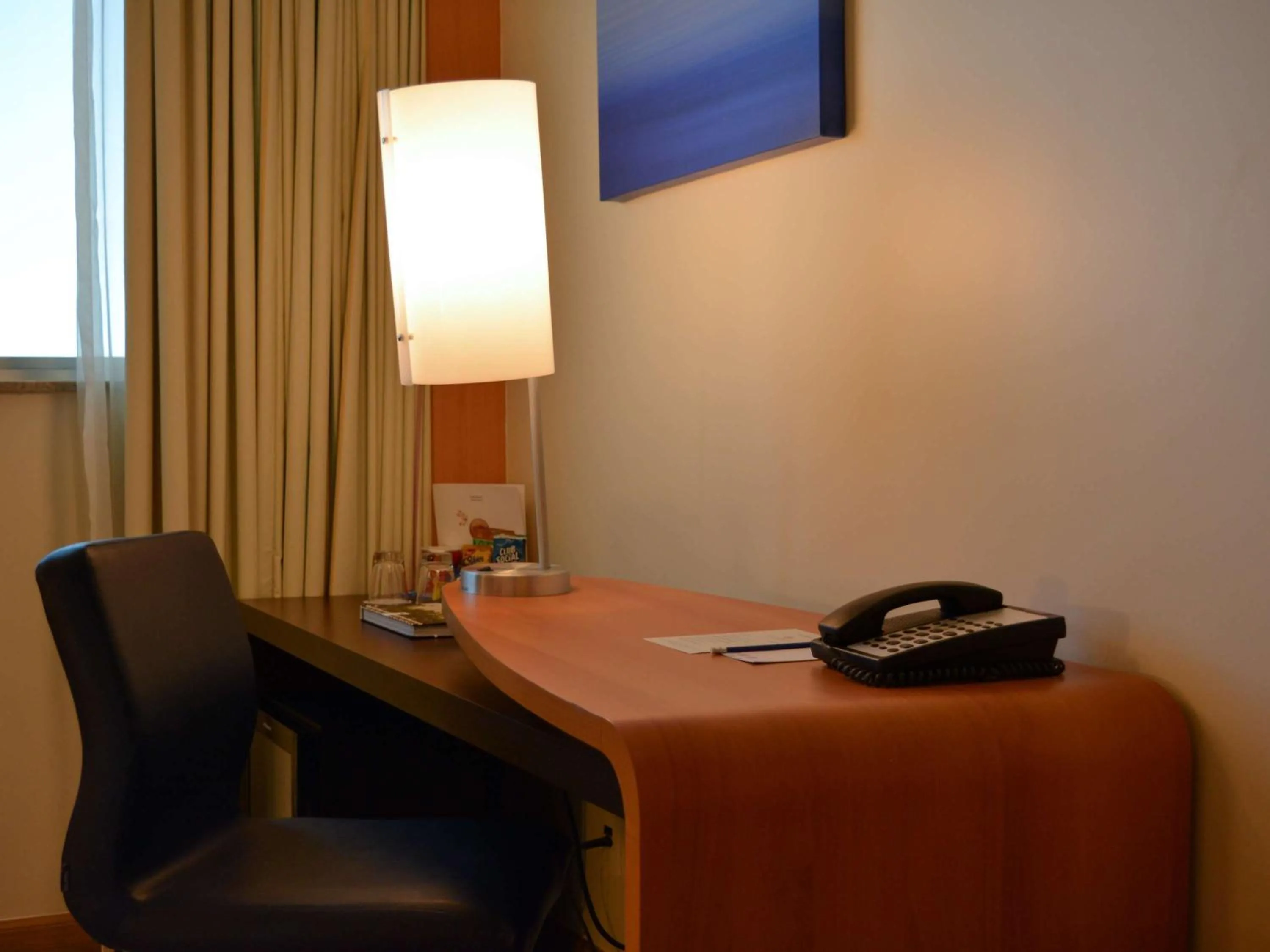 Photo of the whole room in Novotel Rio de Janeiro Barra da Tijuca