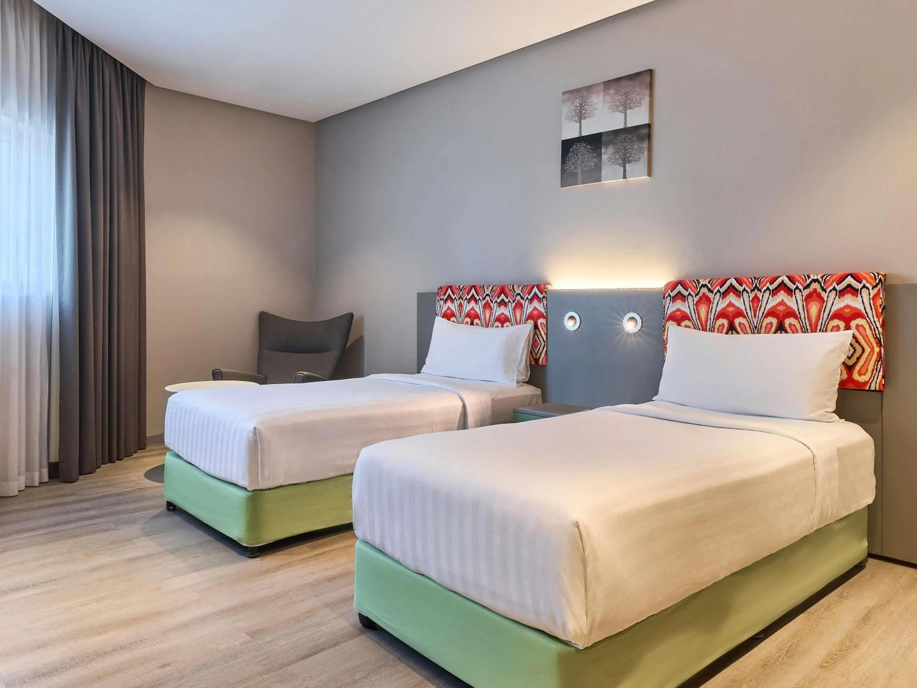 Bedroom, Bed in Ibis Styles Dubai Jumeira