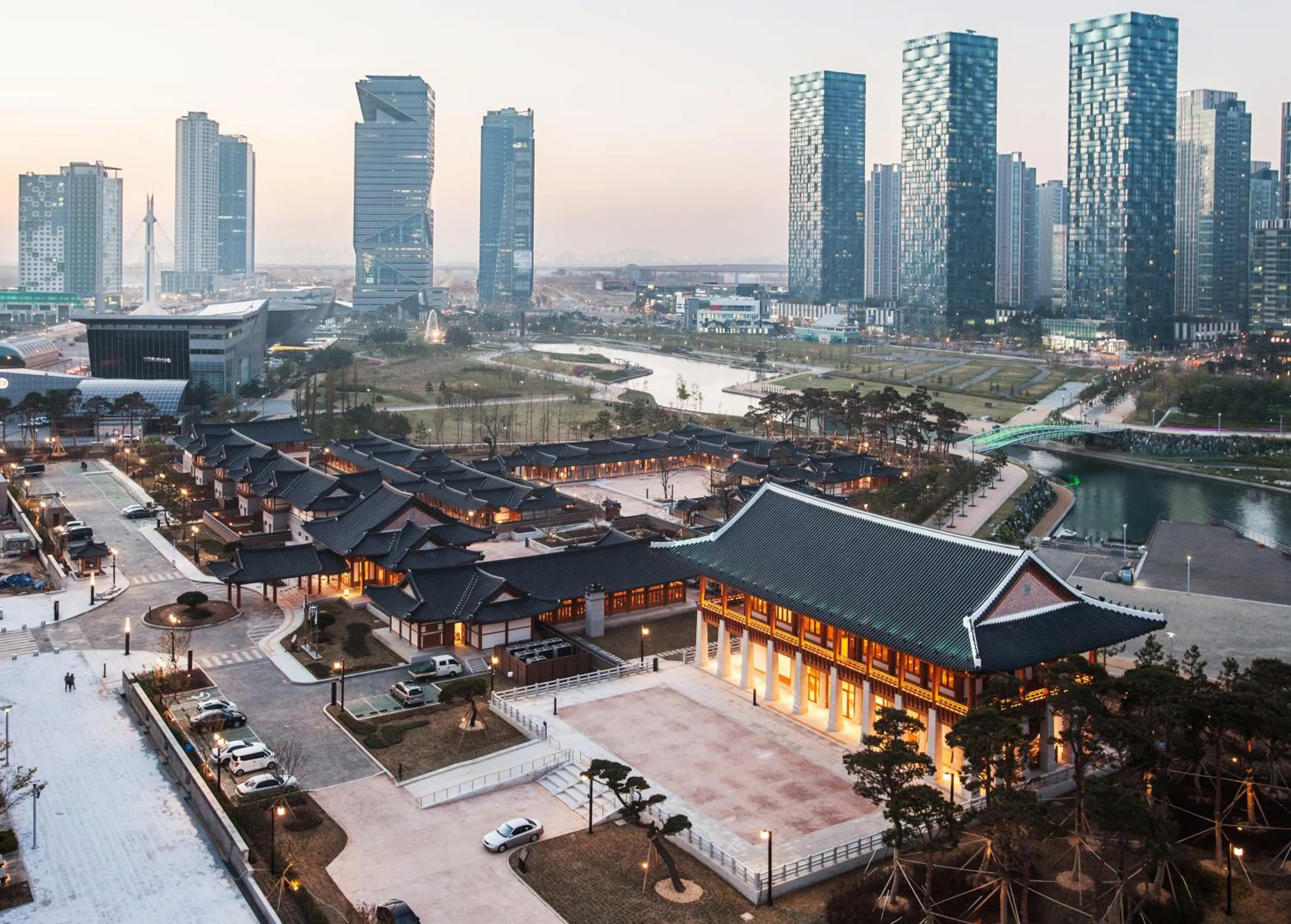 Property building in Gyeongwonjae Ambassador Incheon Associated with Accor