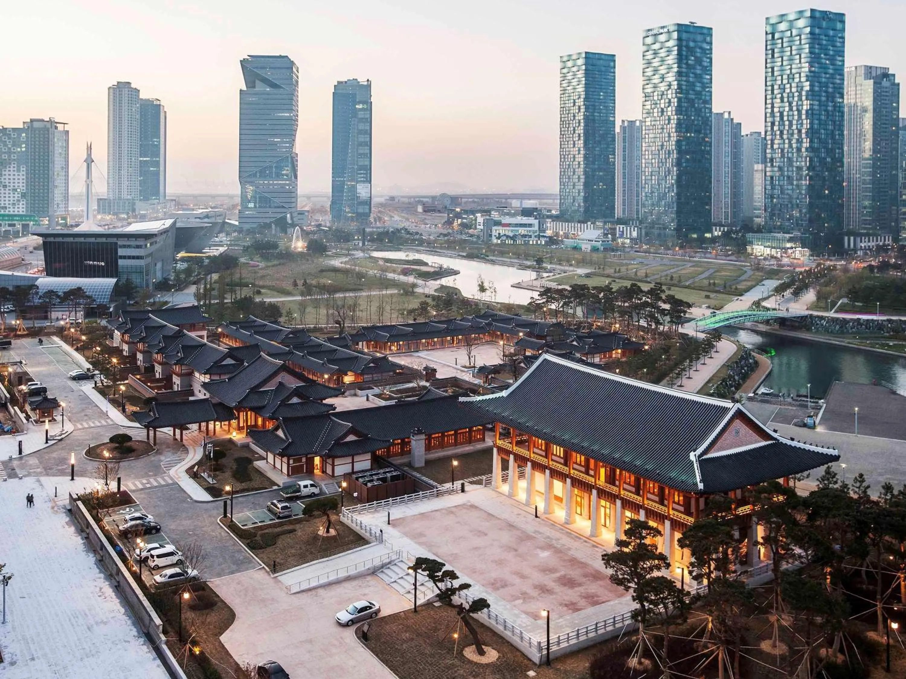 Property building in Gyeongwonjae Ambassador Incheon Associated with Accor