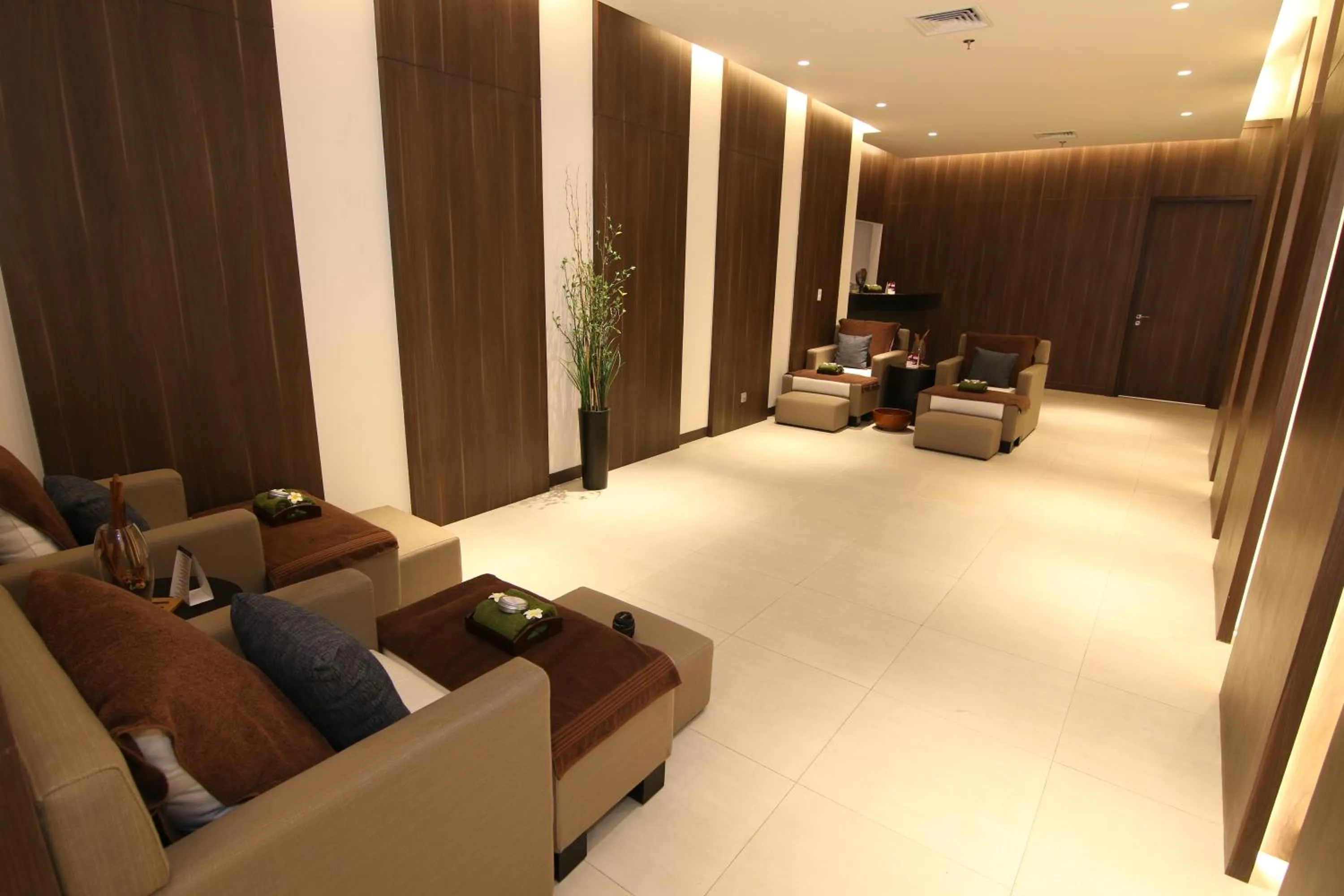 Massage in Mercure Karawang