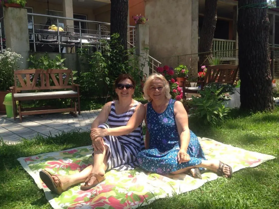 Neighbourhood in Mana-Mana