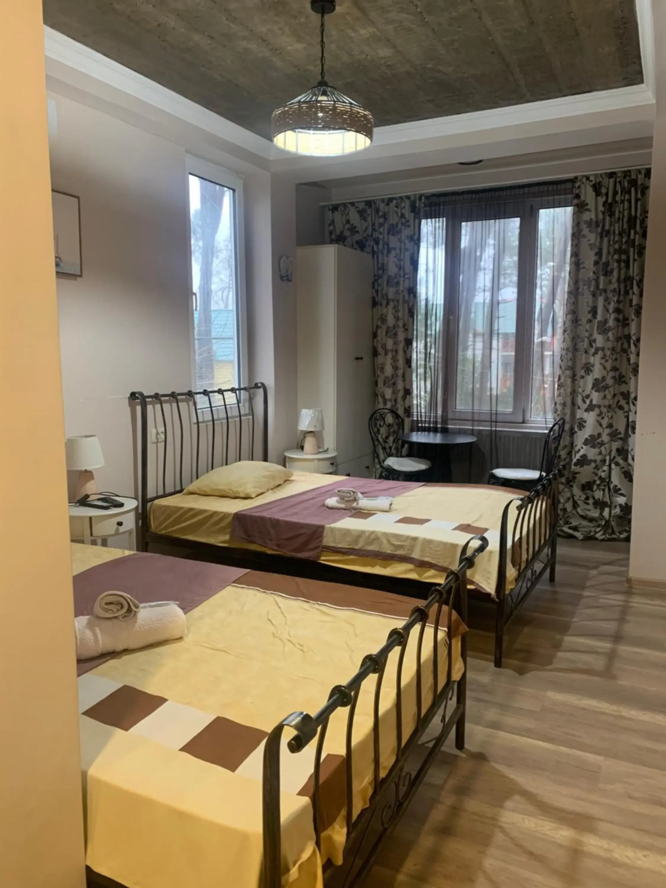 Twin Room with Mountain View in Mana-Mana Twin Room with Mountain View in Mana-Mana