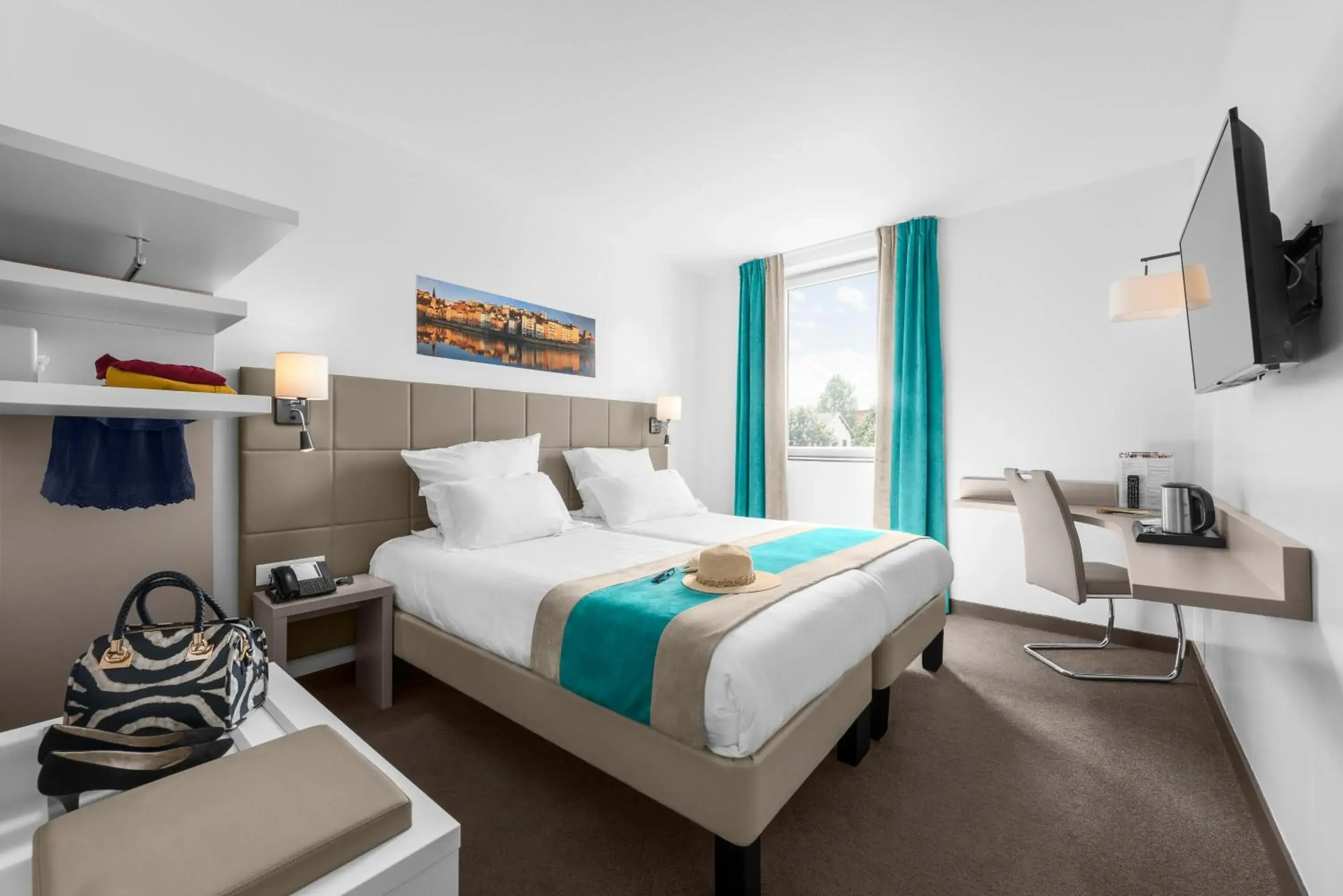 Standard Twin Room in Kyriad Lyon Est Stadium Eurexpo Meyzieu Standard Twin Room in Kyriad Lyon Est Stadium Eurexpo Meyzieu