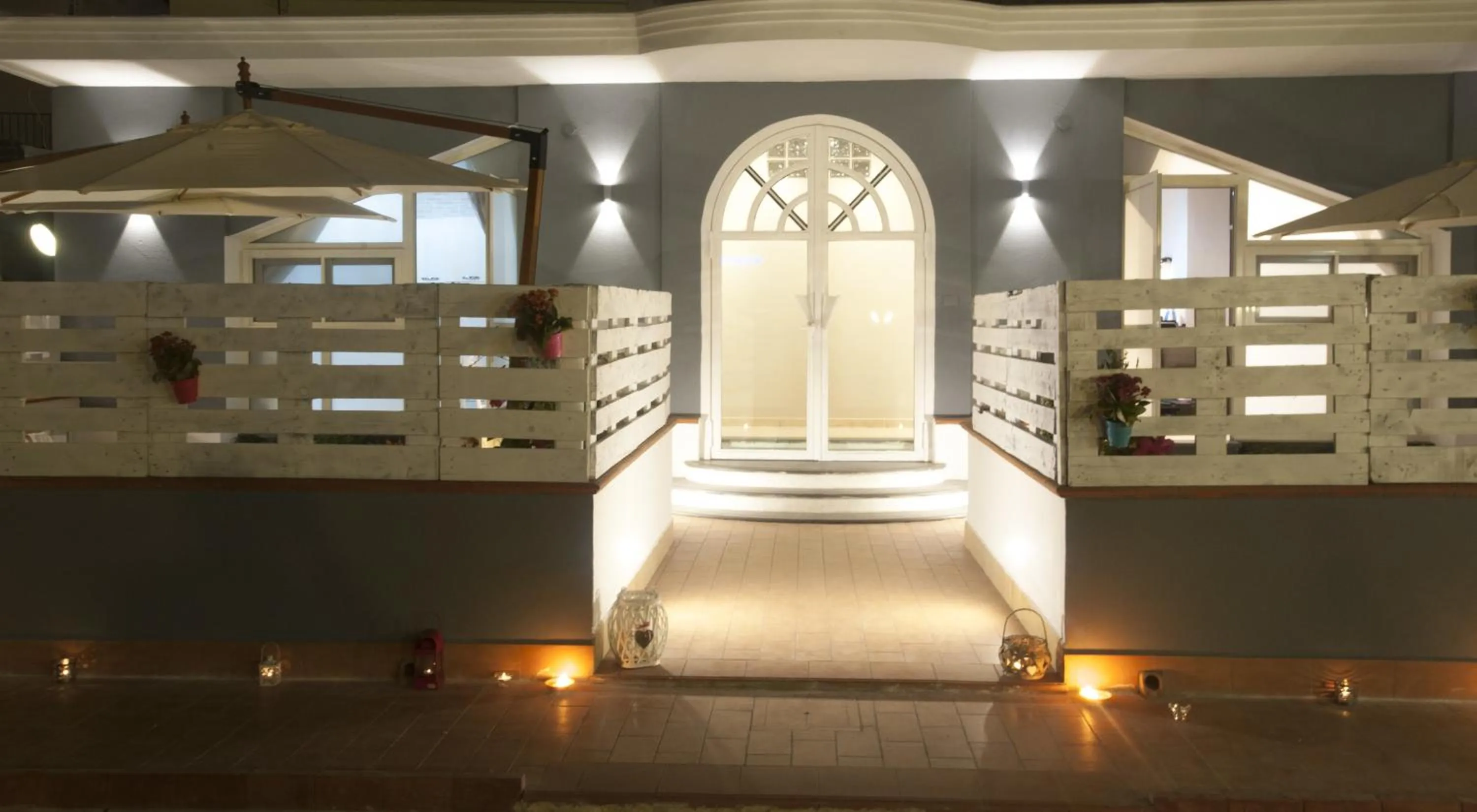 Facade/entrance in City Pompei Accommodations