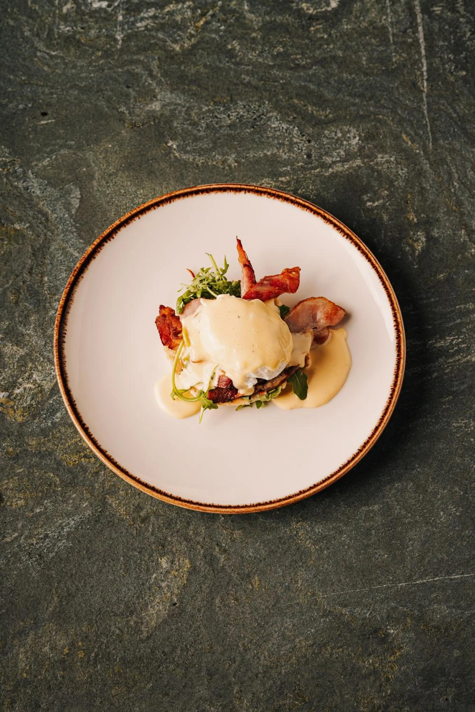 Food and drinks in The Cyrus Hotel