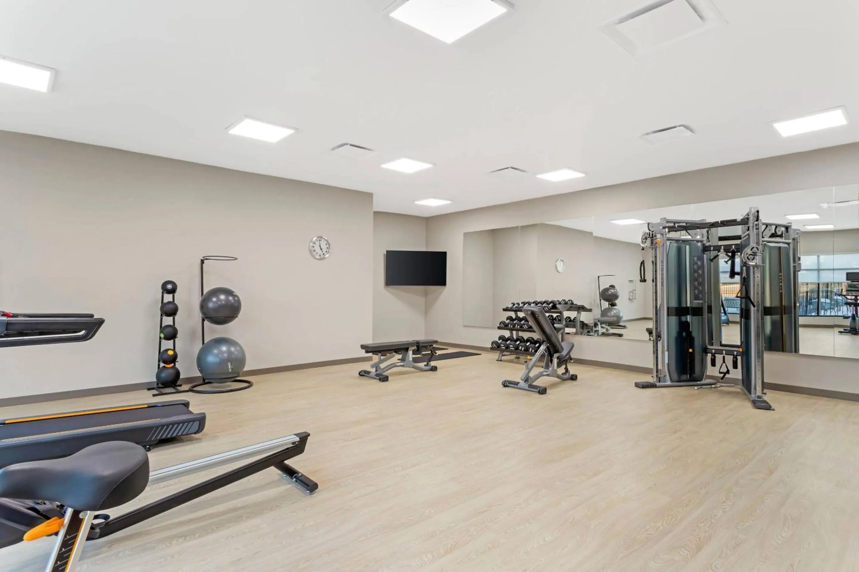 Fitness centre/facilities in Cambria Hotel Northlake Conference Center - Roanoke