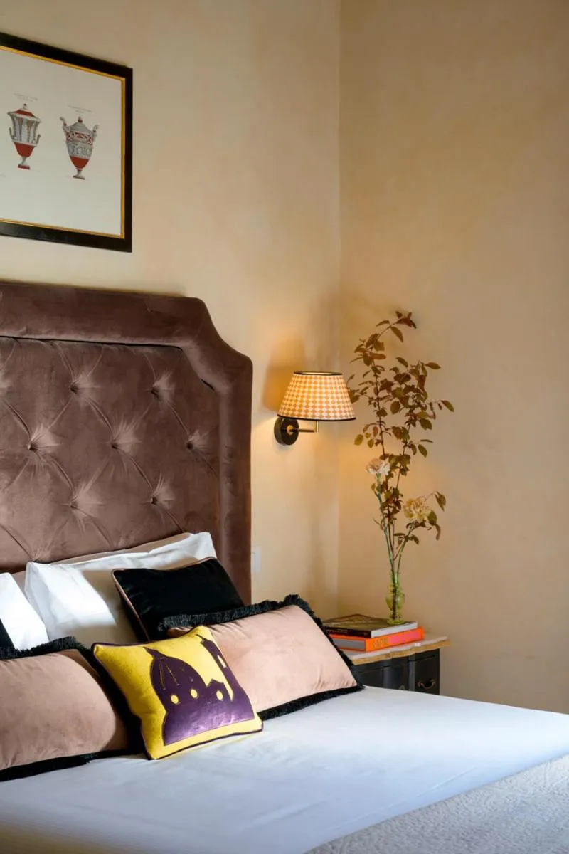 Bed in Mabelle Firenze Residenza Sassetti