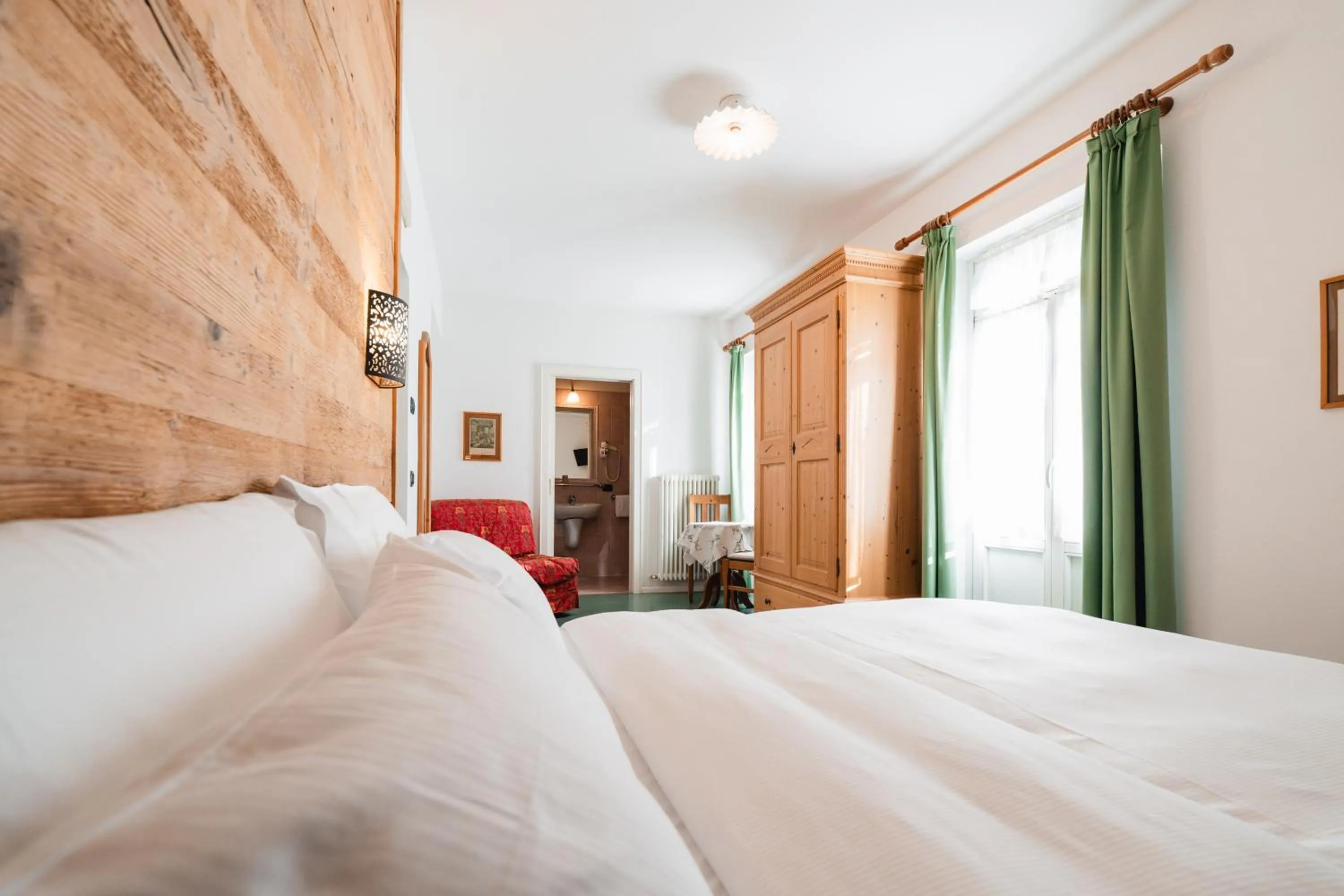 Bedroom, Bed in Hotel Oasi