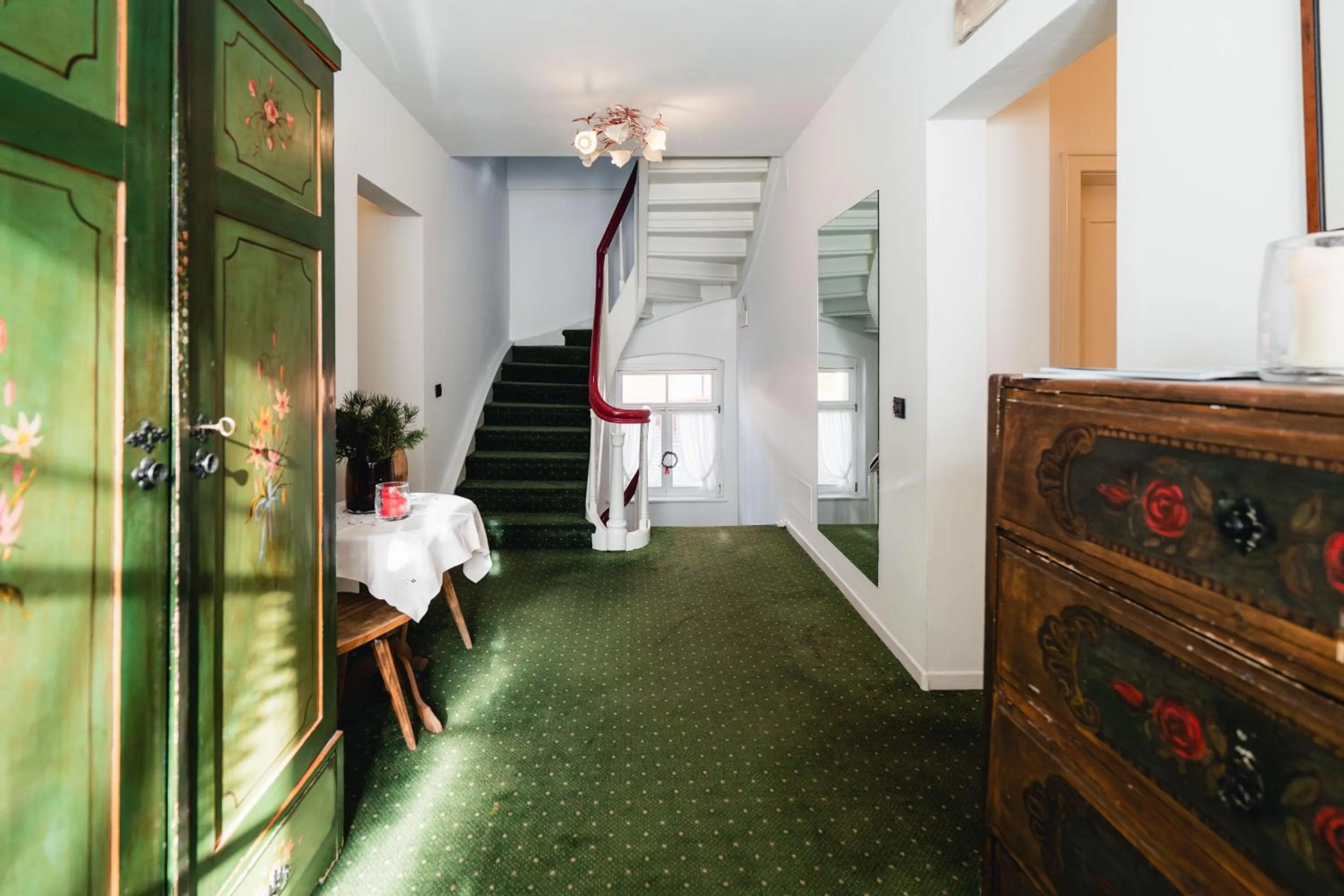 Decorative detail in Hotel Oasi