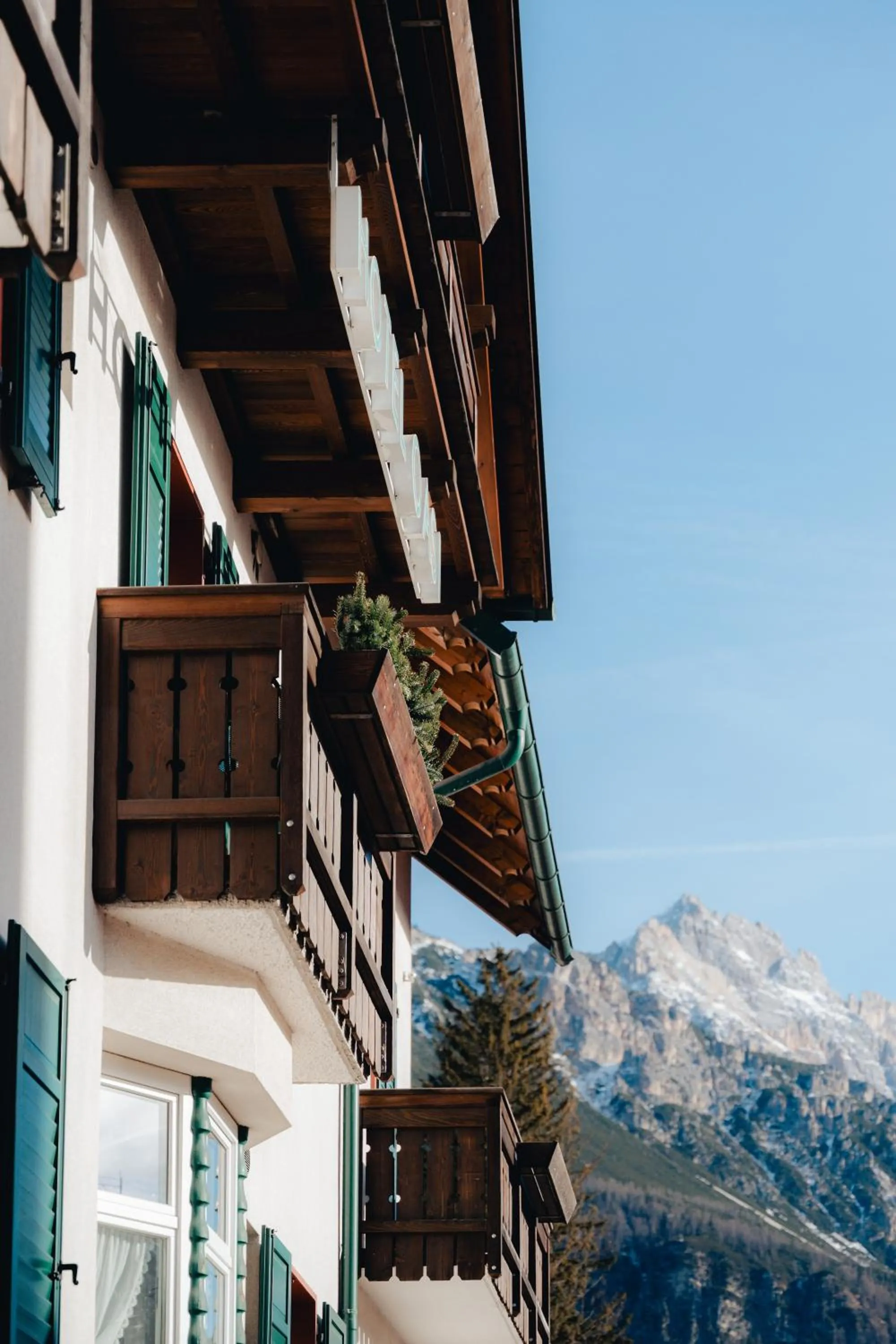 Property building in Hotel Oasi