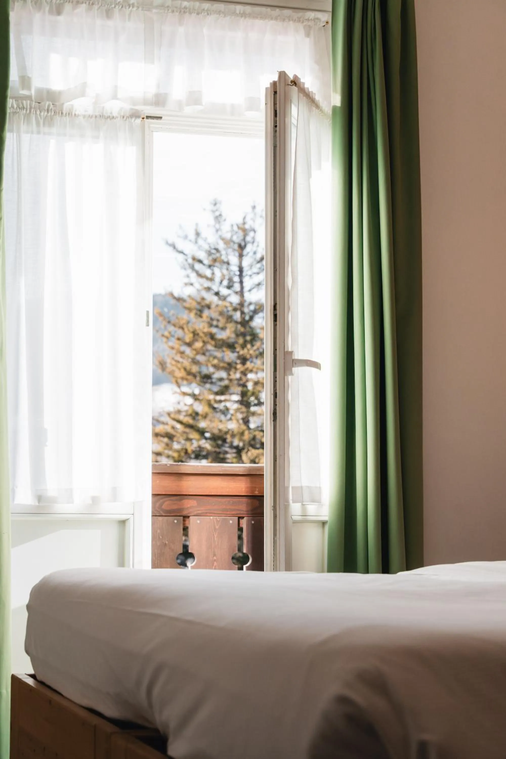 Bedroom, Bed in Hotel Oasi