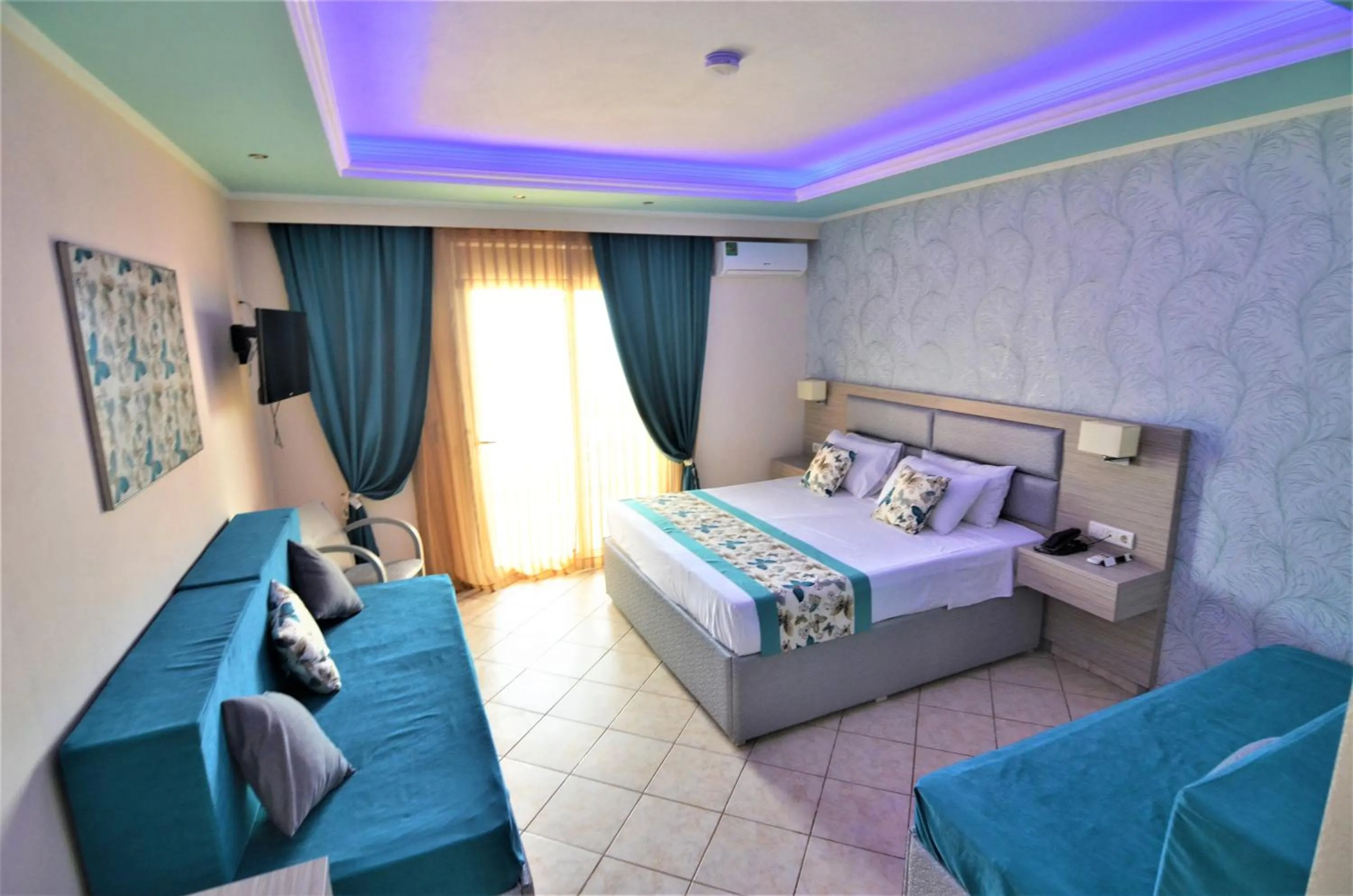 Photo of the whole room, Bed in Grand Beach Hotel Thassos