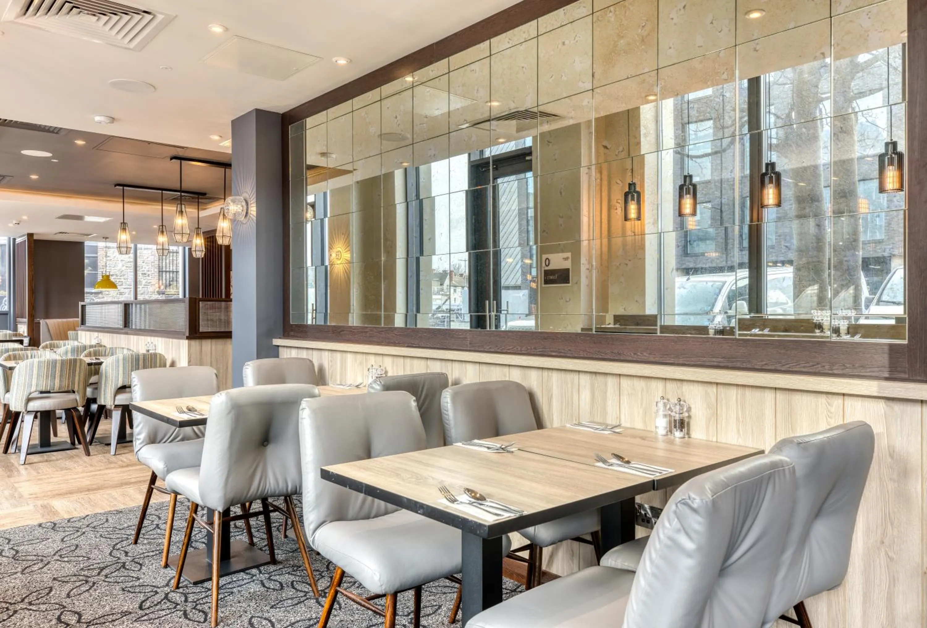 Restaurant/places to eat in Premier Inn Dublin City The Liberties