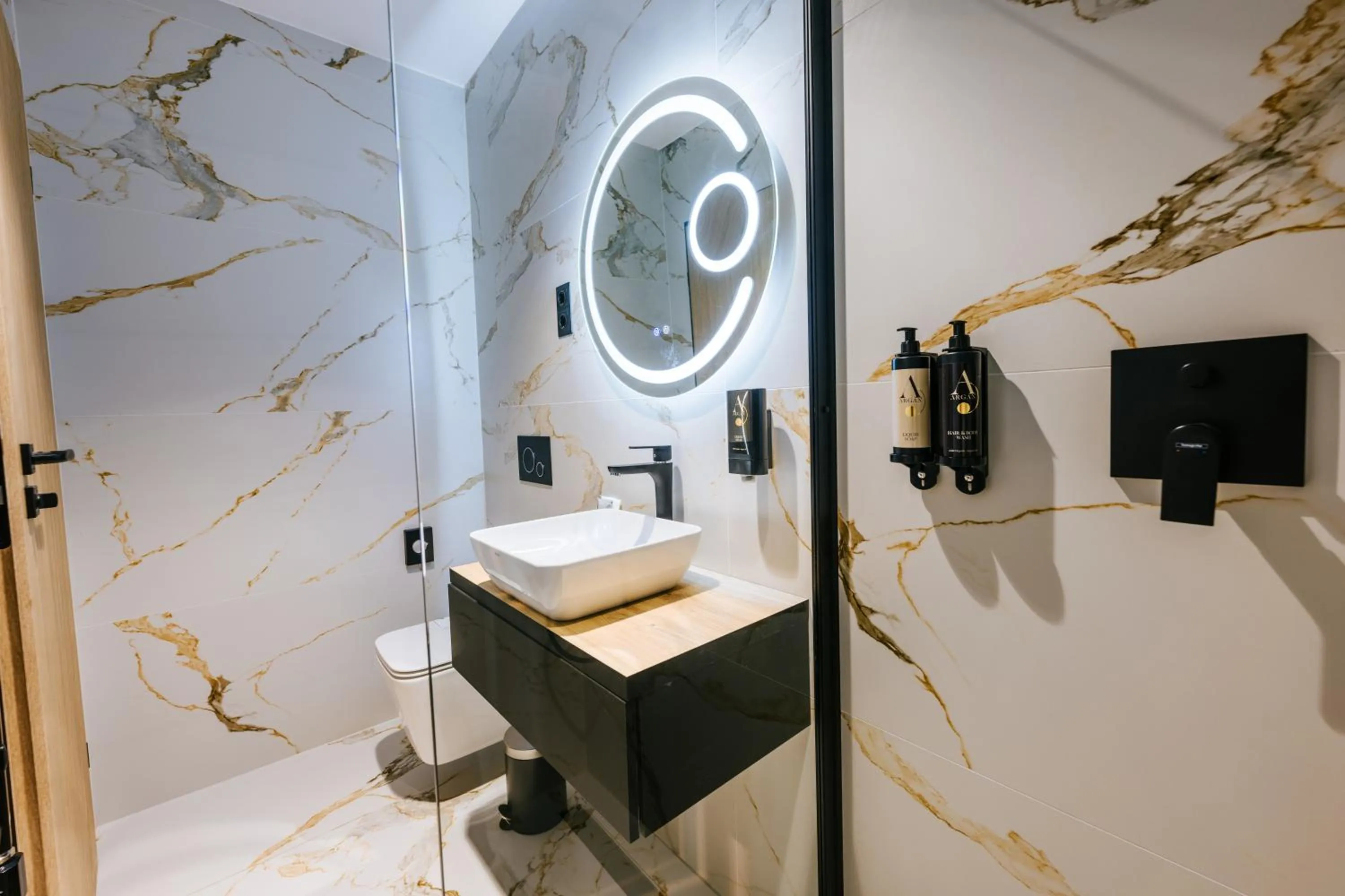 Bathroom in Hotel Auris