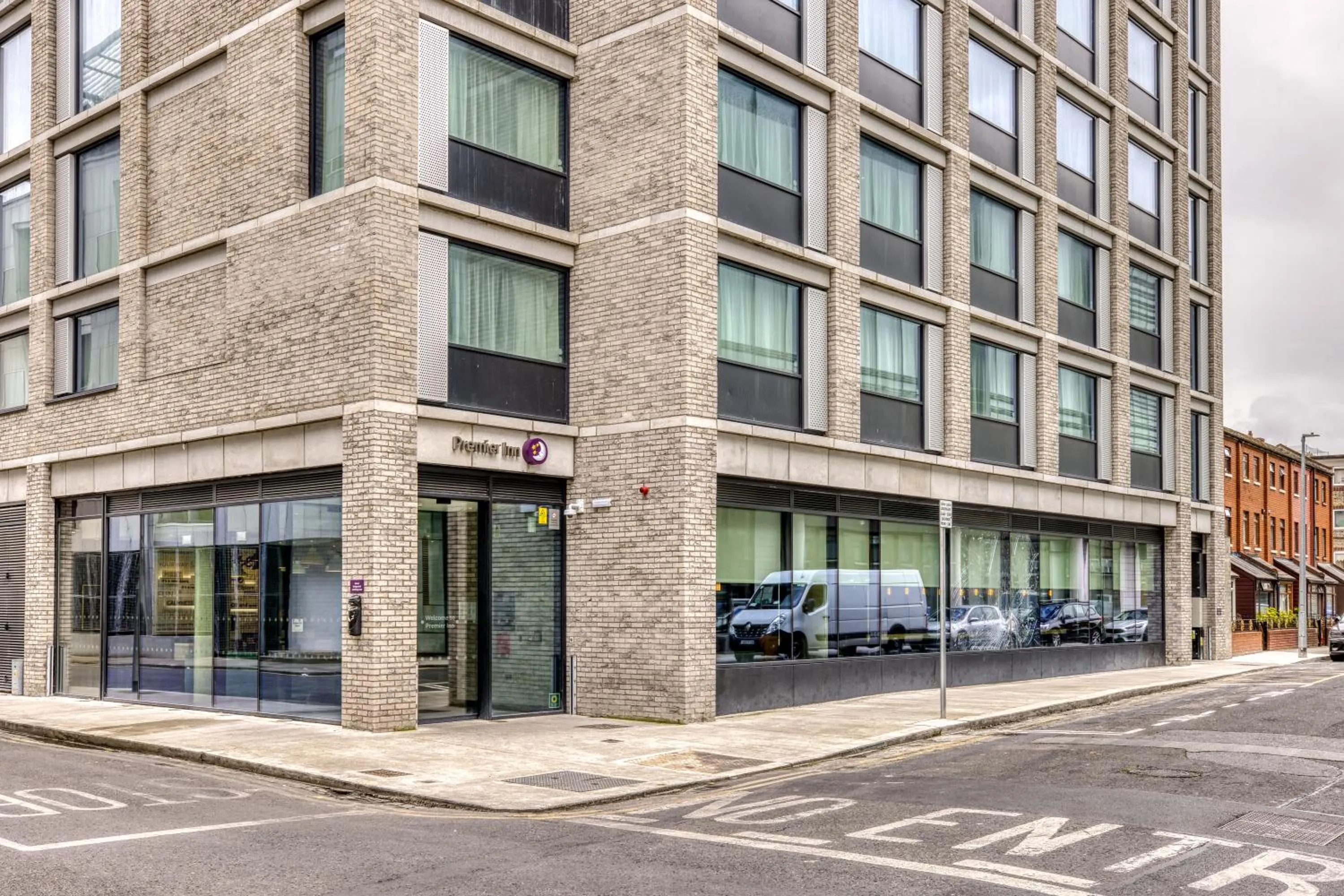Property building in Premier Inn Dublin City Gloucester St South