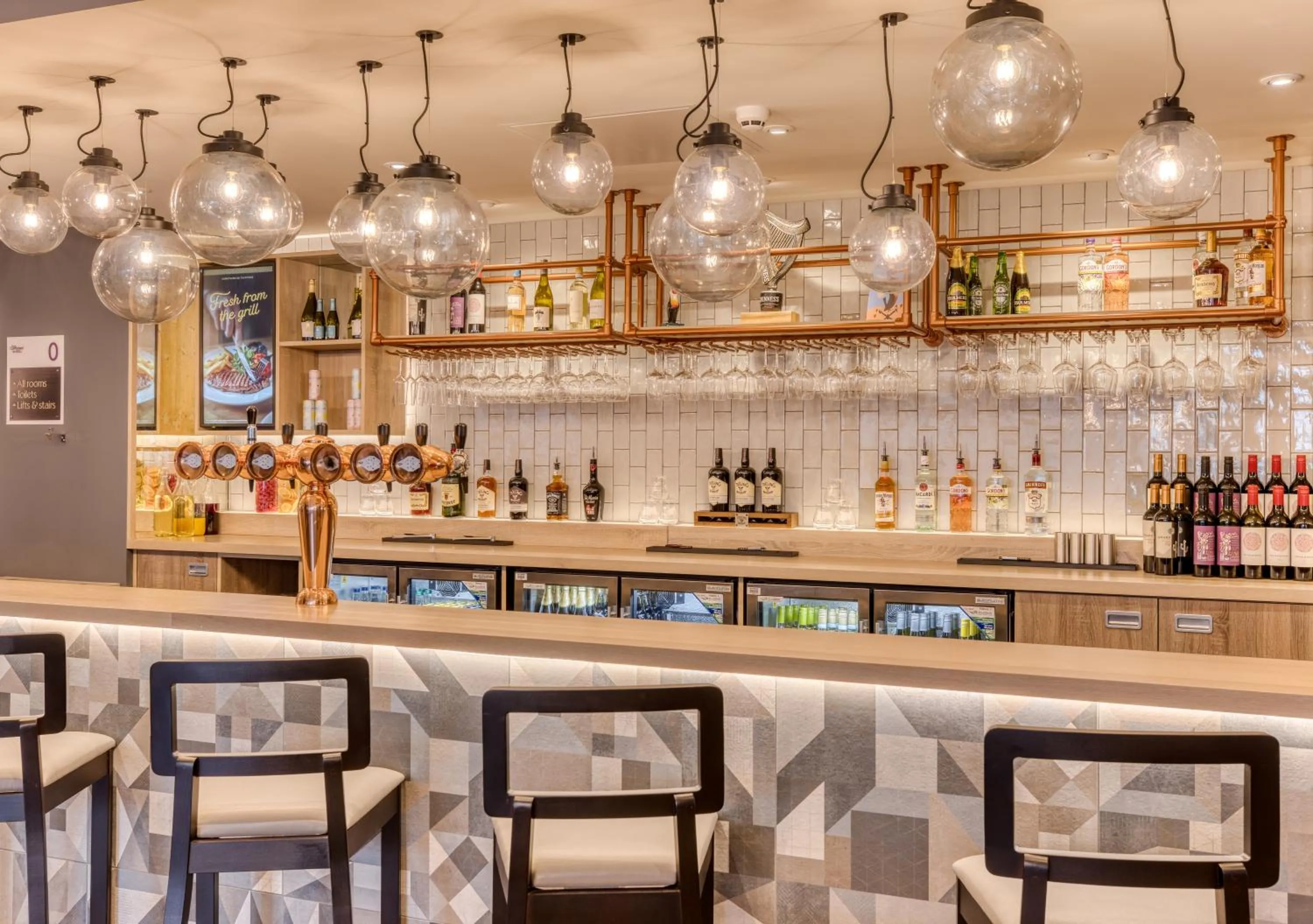 Restaurant/places to eat in Premier Inn Cork City Centre