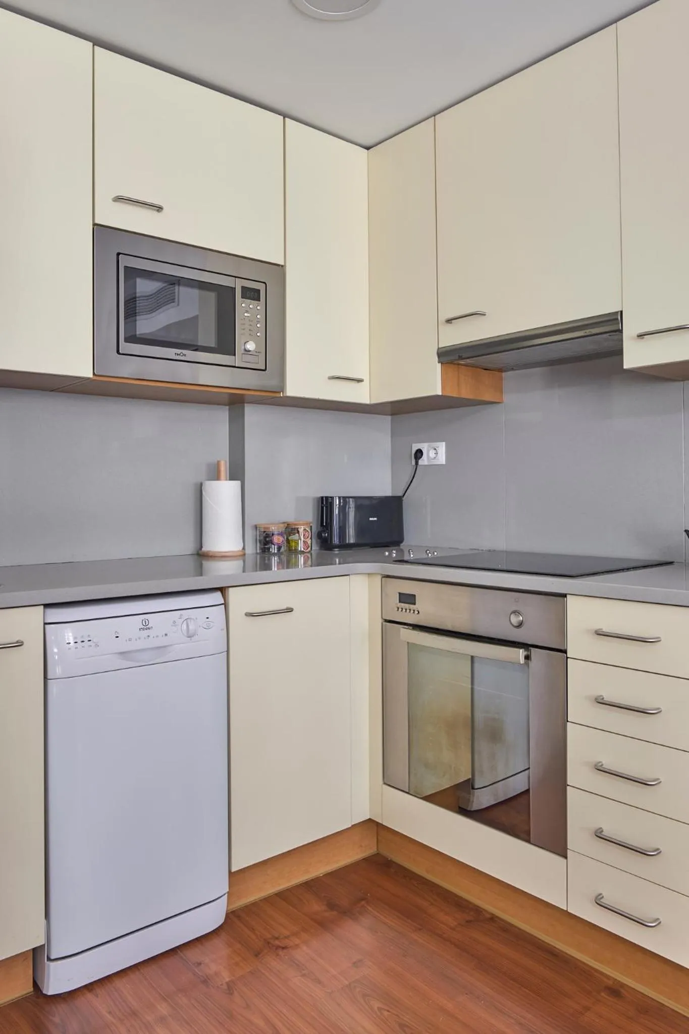 Kitchen or kitchenette in Little Home Girona