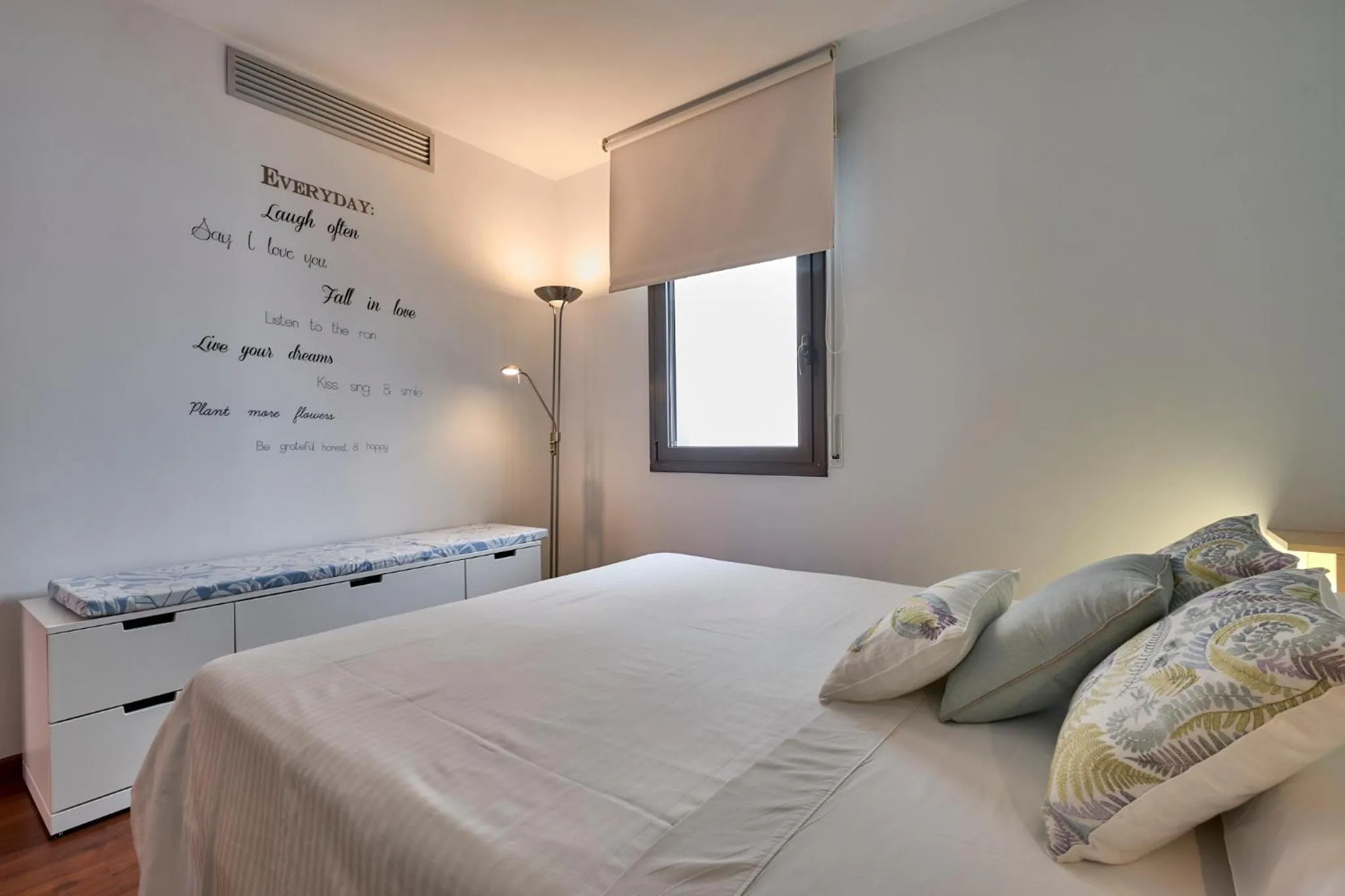 Bedroom, Bed in Little Home Girona