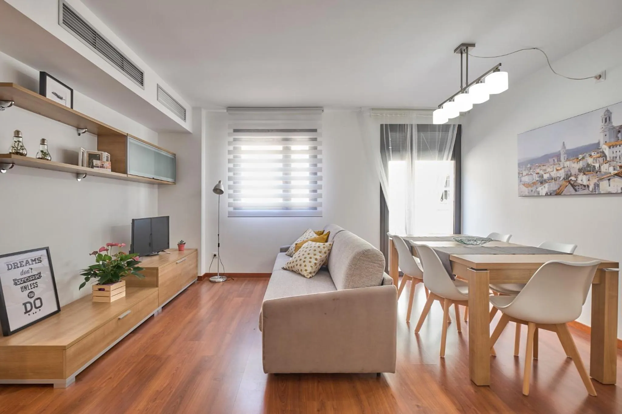 TV and multimedia in Little Home Girona