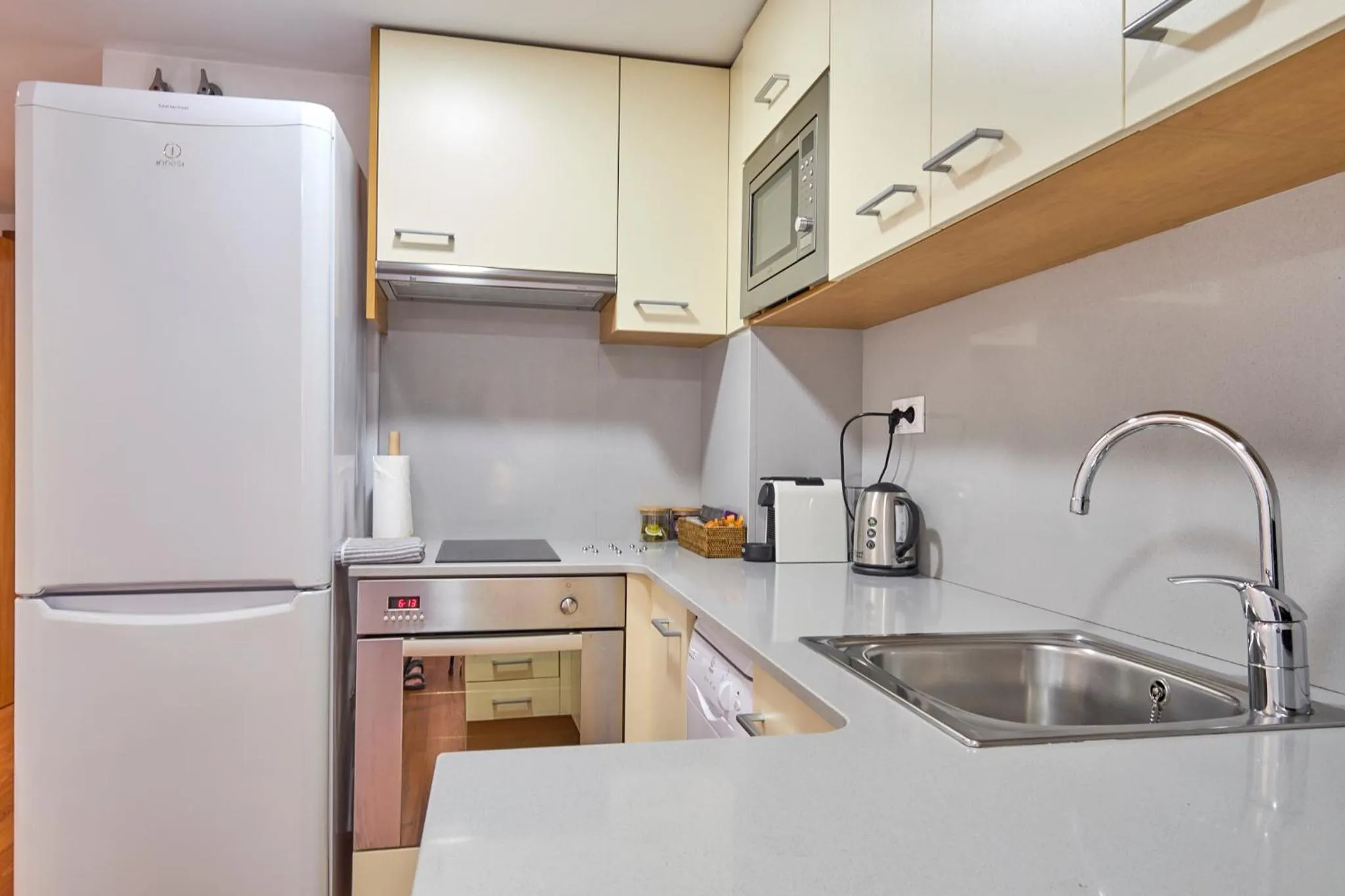 Coffee/tea facilities in Little Home Girona