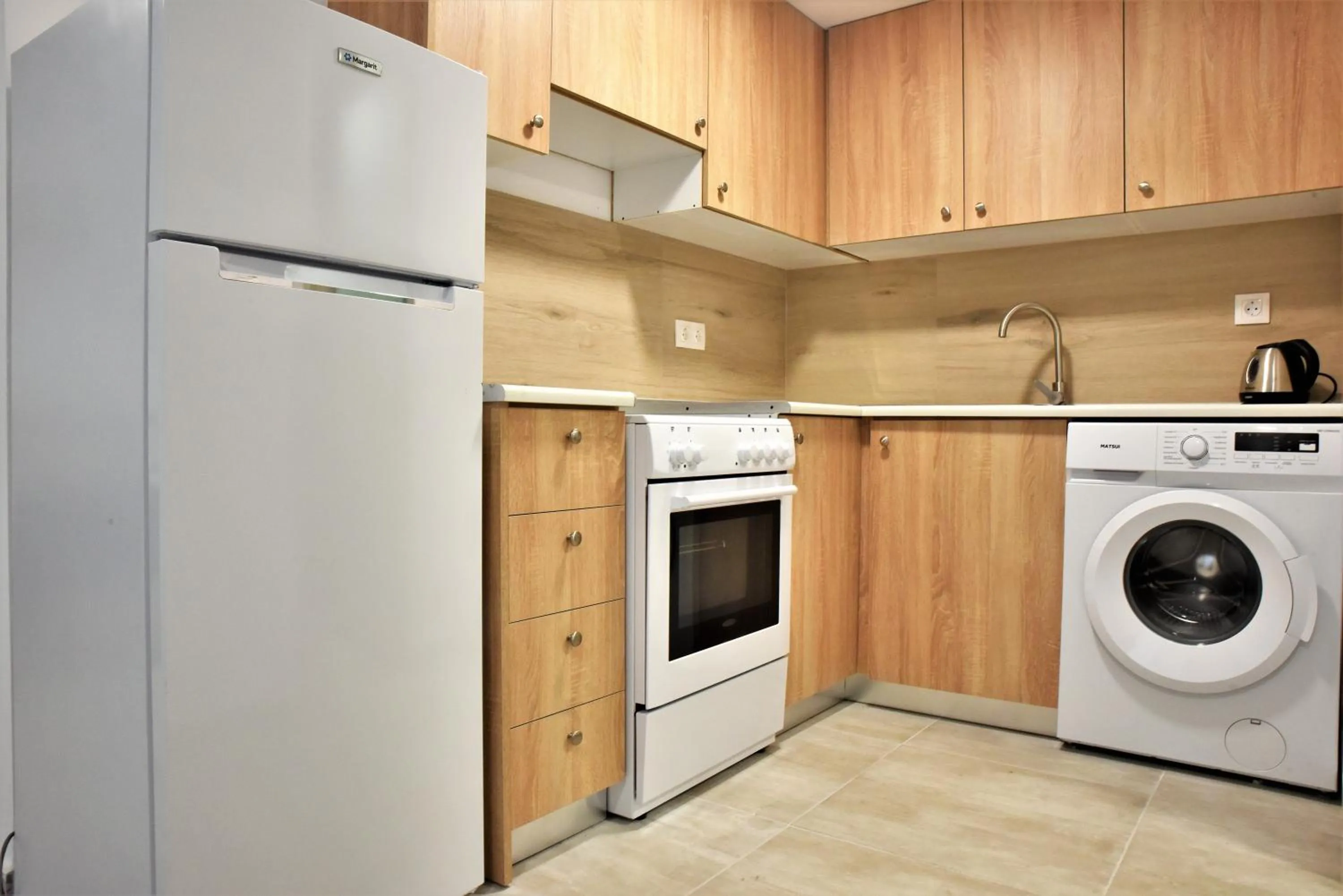 Telhinis Hotel & Apartments