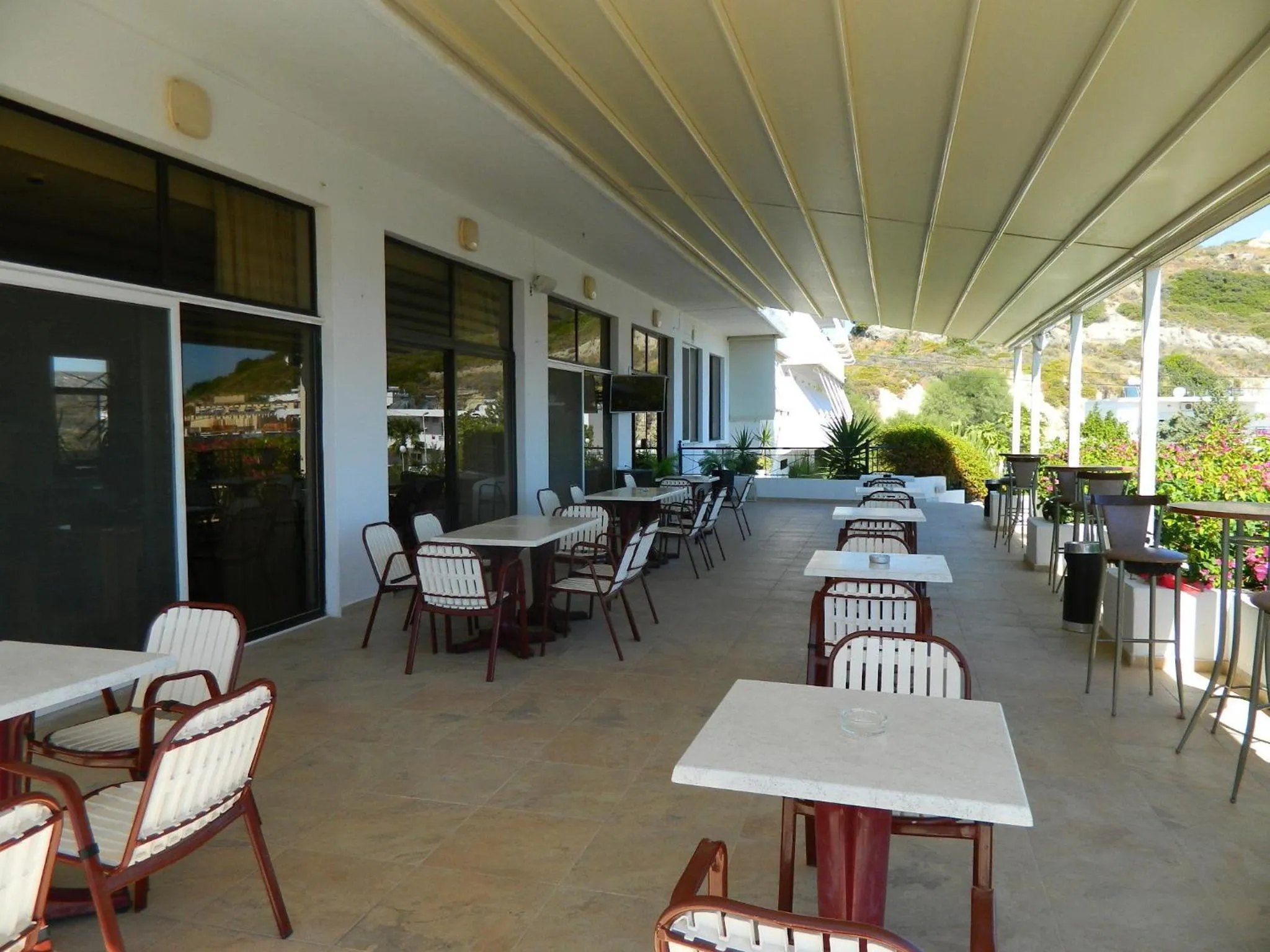 Patio in Telhinis Hotel & Apartments