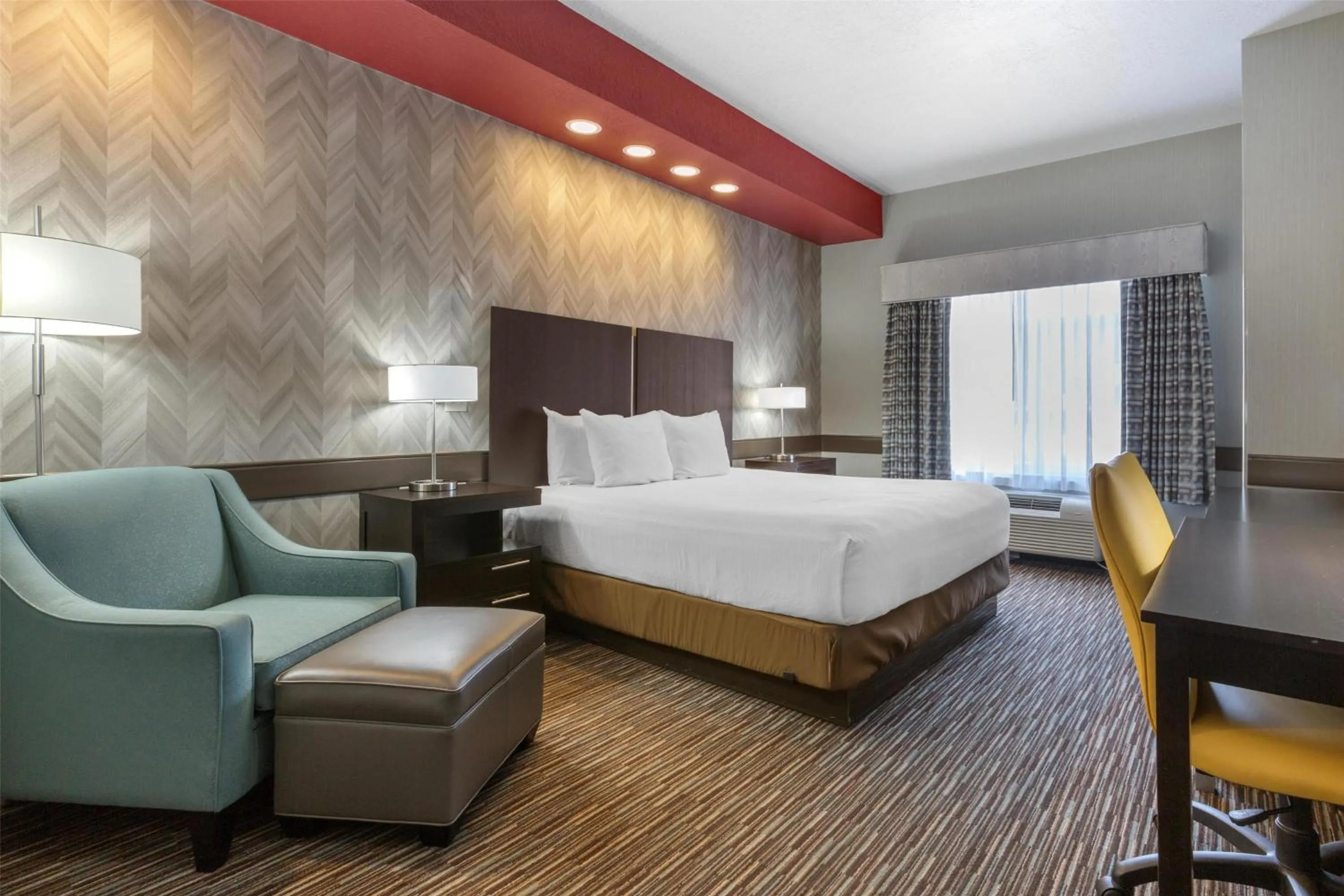 Bedroom, Bed in Best Western Plus Gallup Inn & Suites